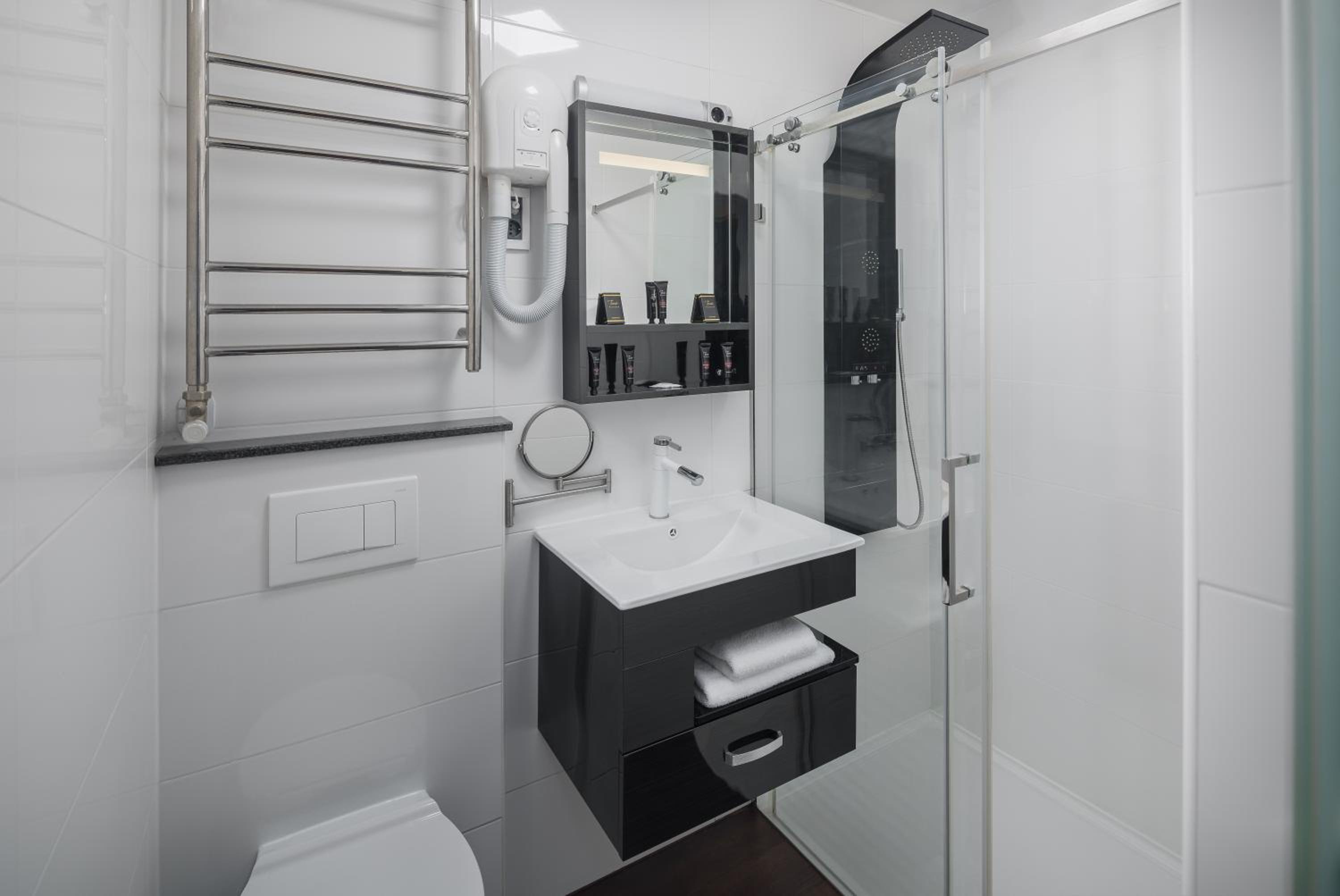 Small Double Room with Balcony photo 1
