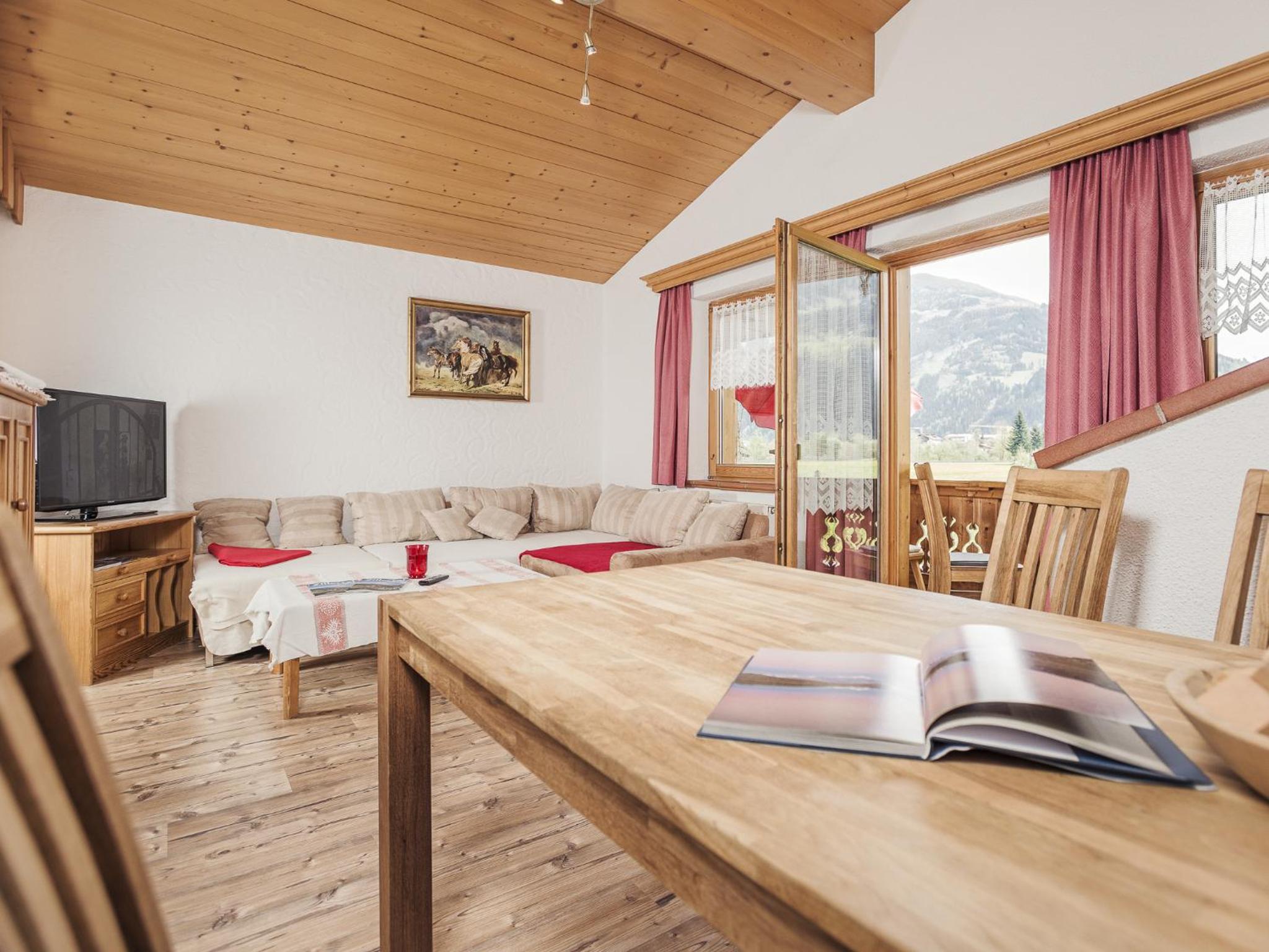 Two-Bedroom Apartment with Balcony photo 1