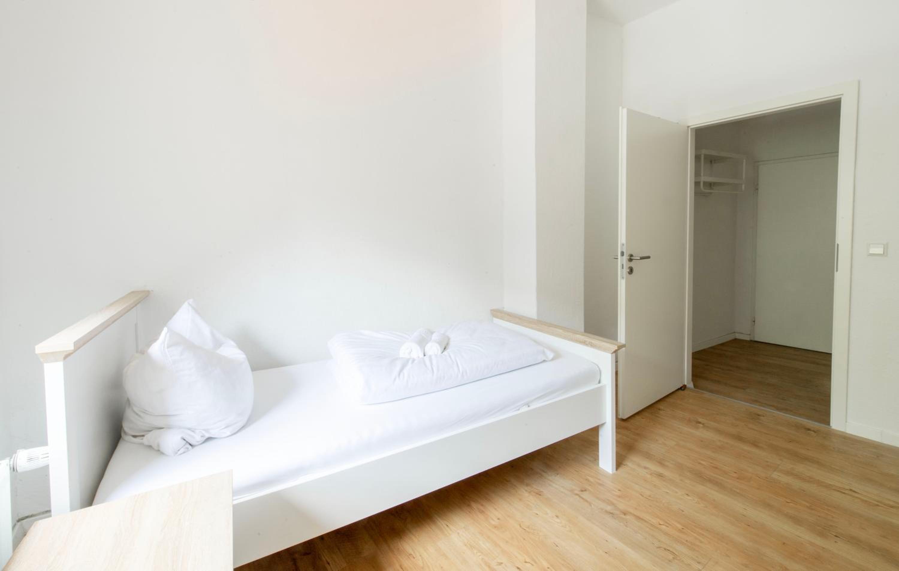 Apartment photo 1