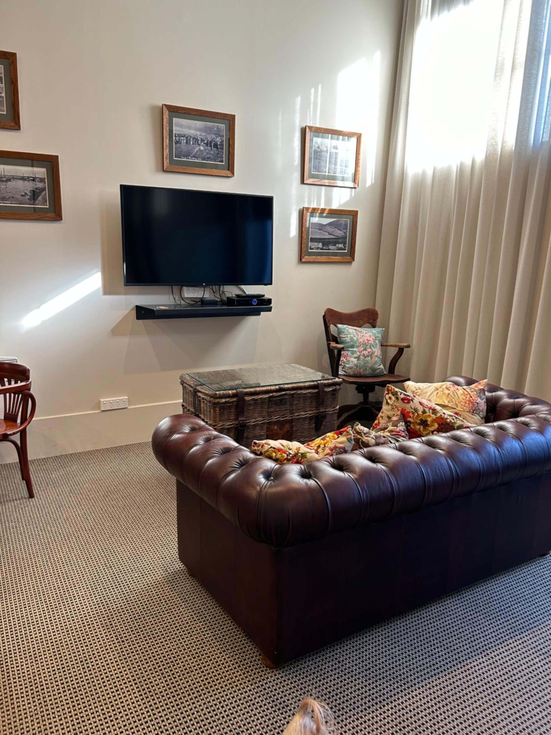 Apartment photo 2