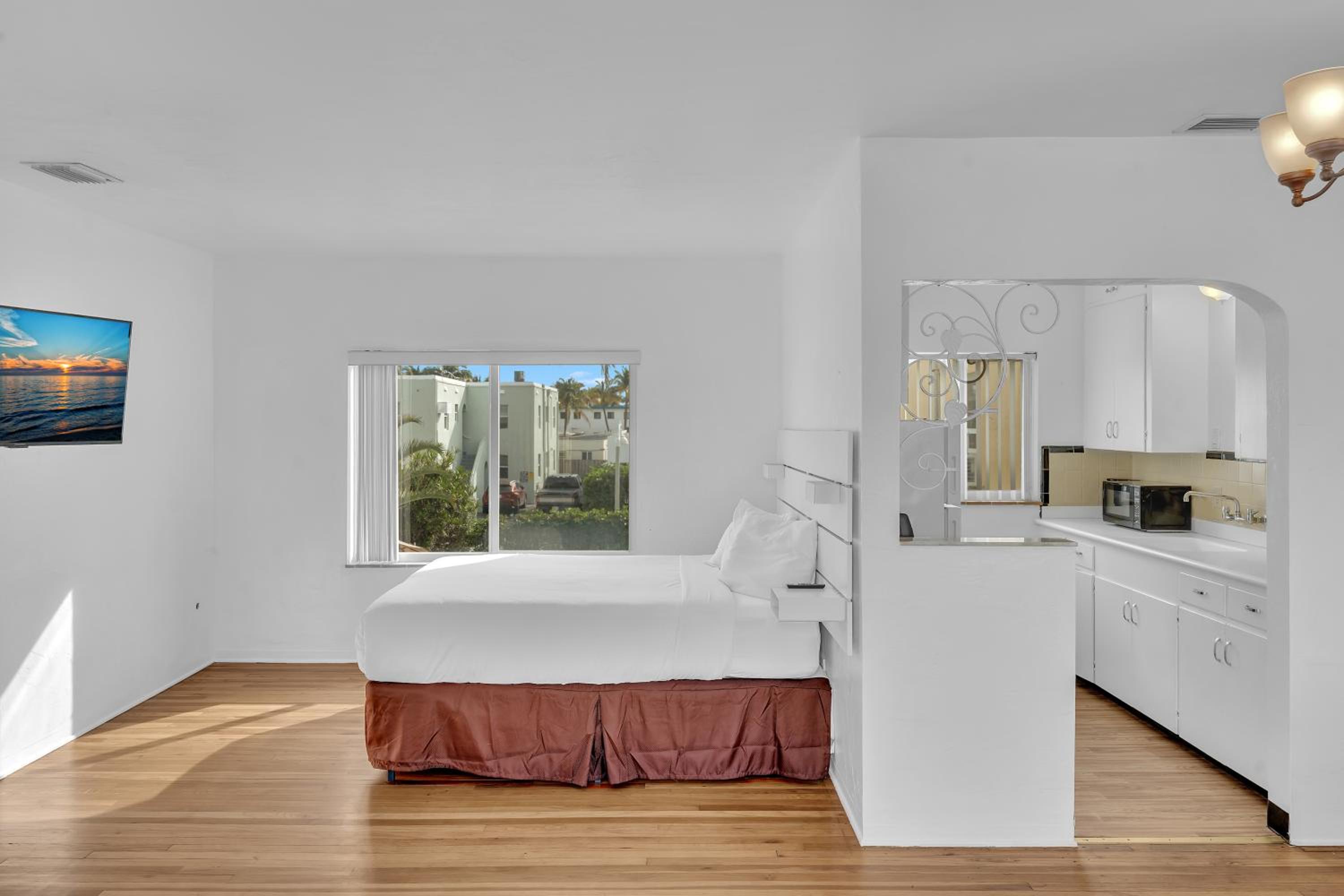 Apartment - Photo 5