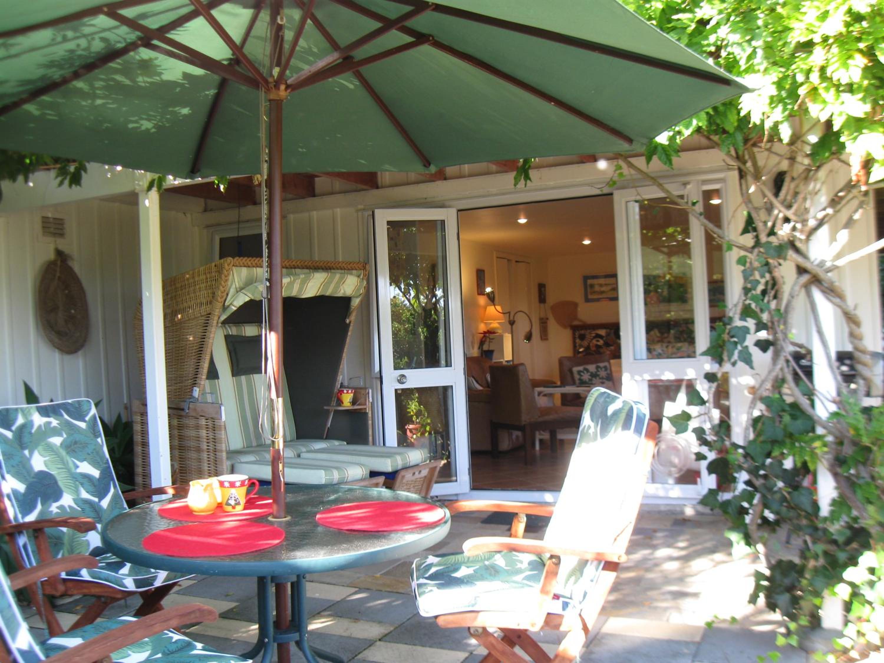 Double Room with Garden View - Photo 3