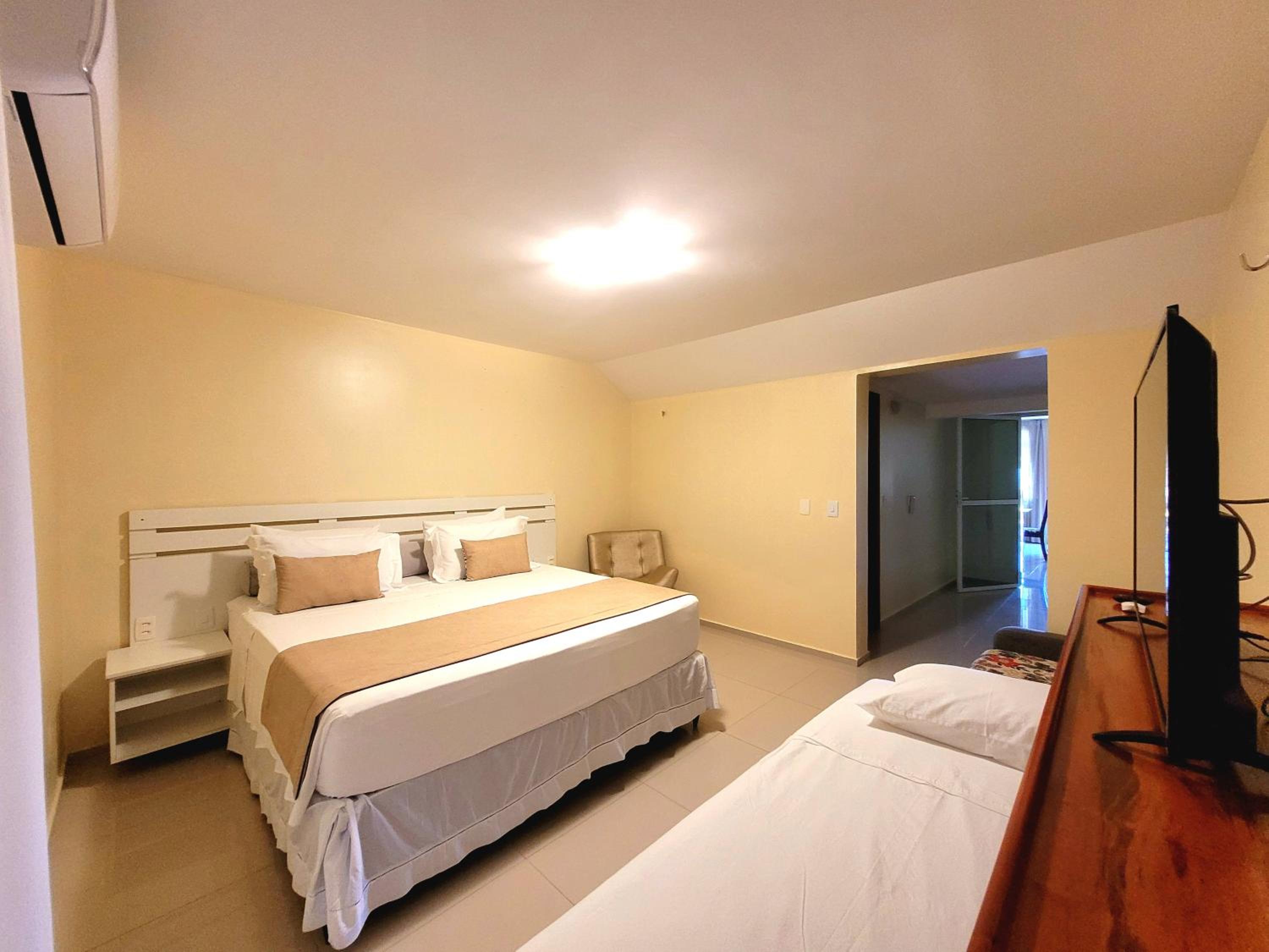 Double Room - Photo 9
