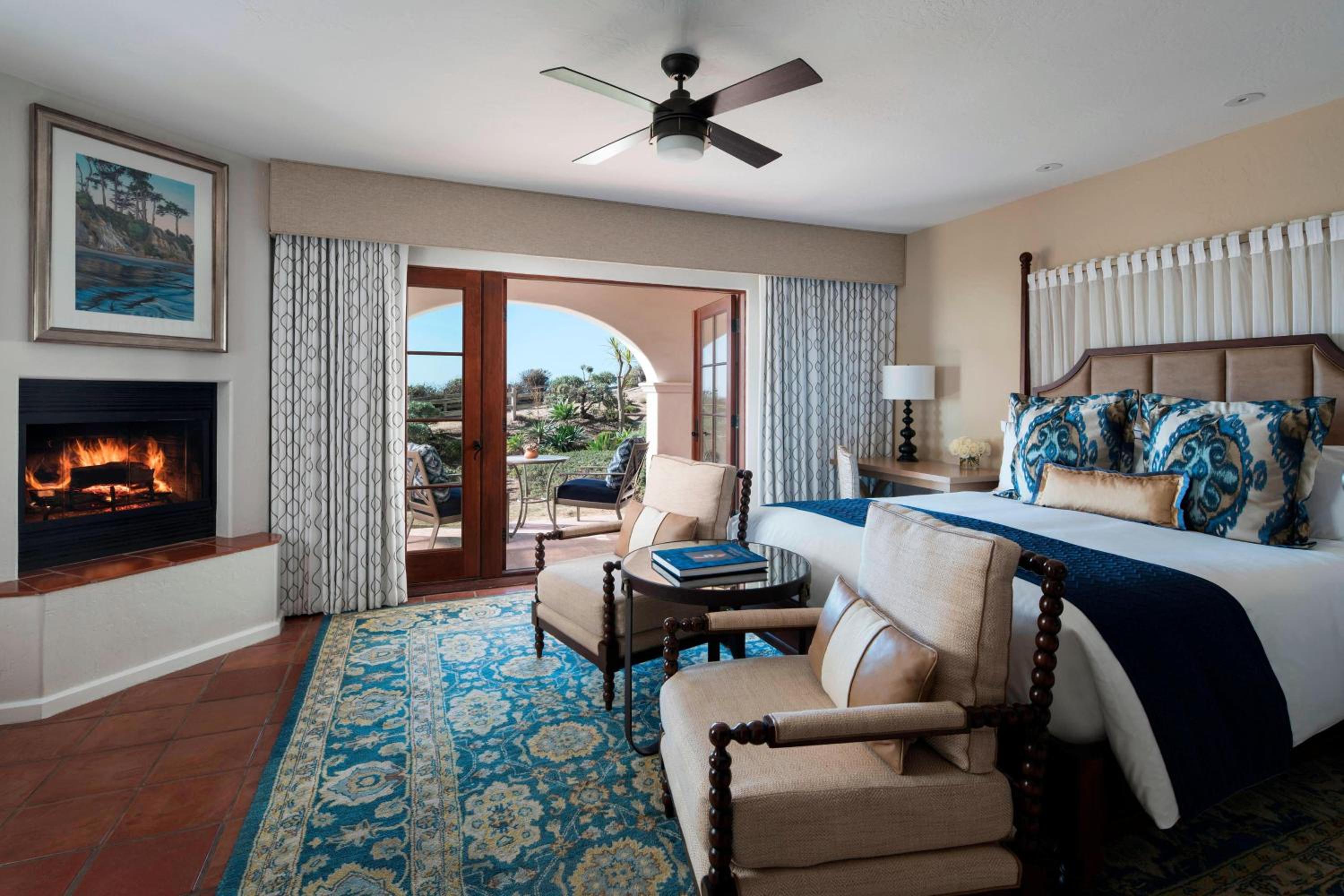 Standard King Room - Photo 2