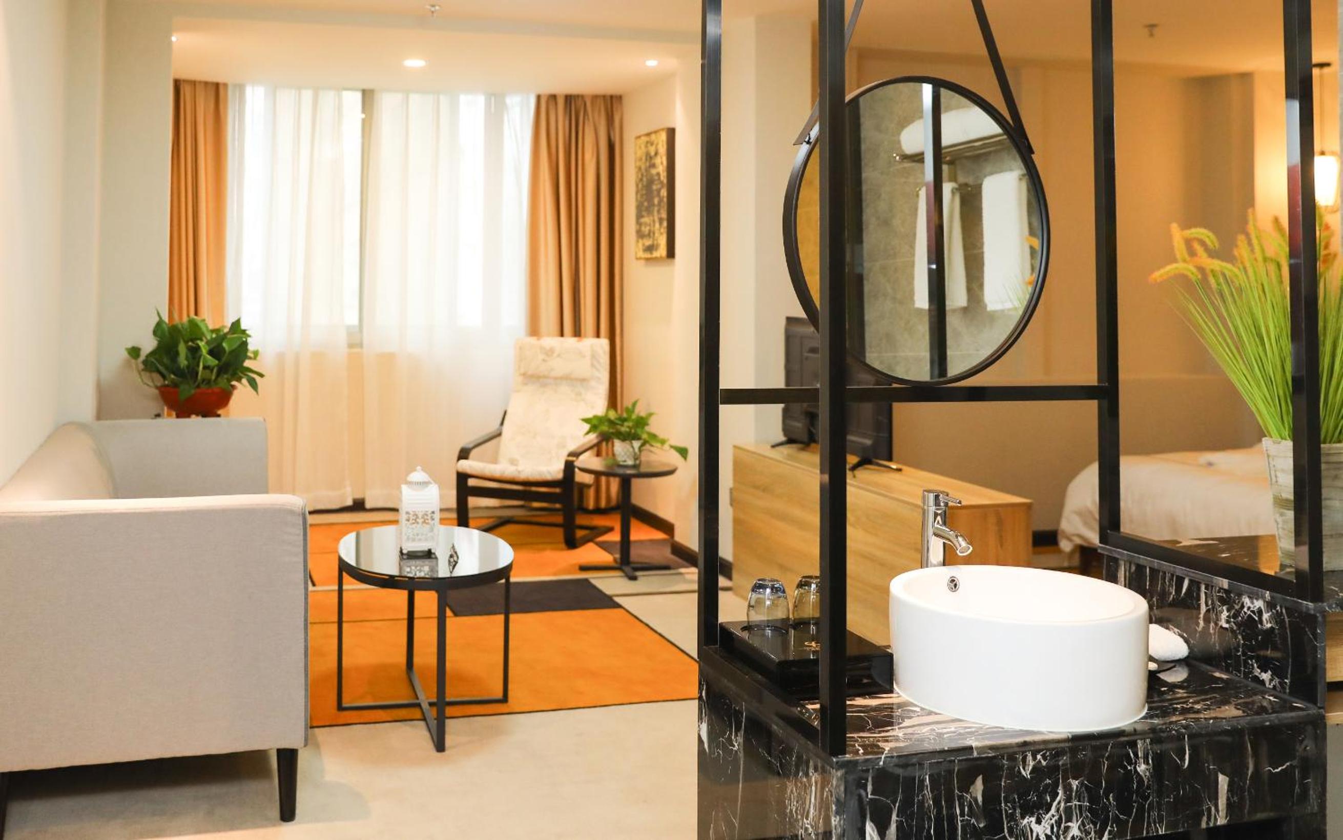 Executive Suite