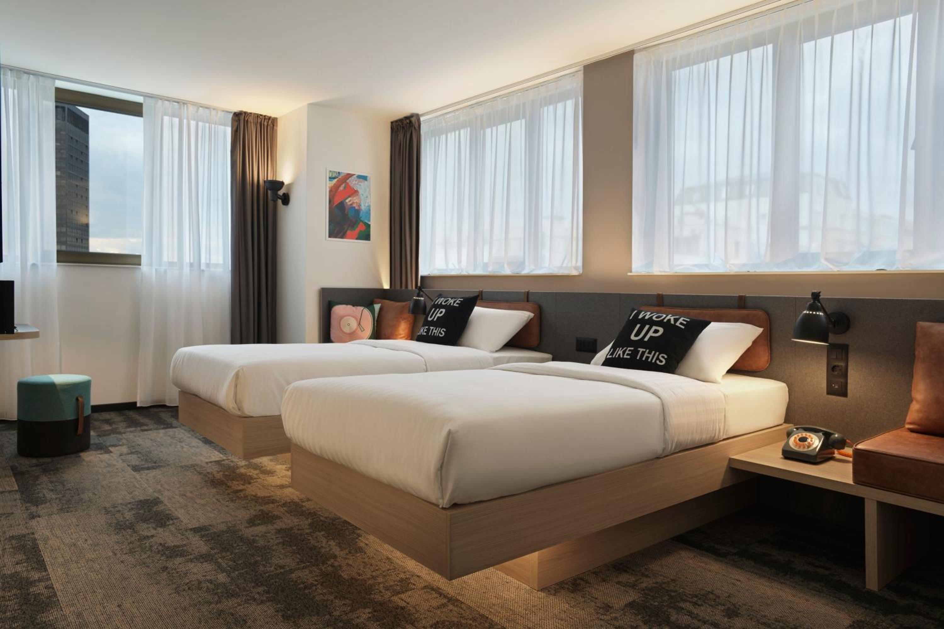 Booster Twin Room Room with City View - Photo 2