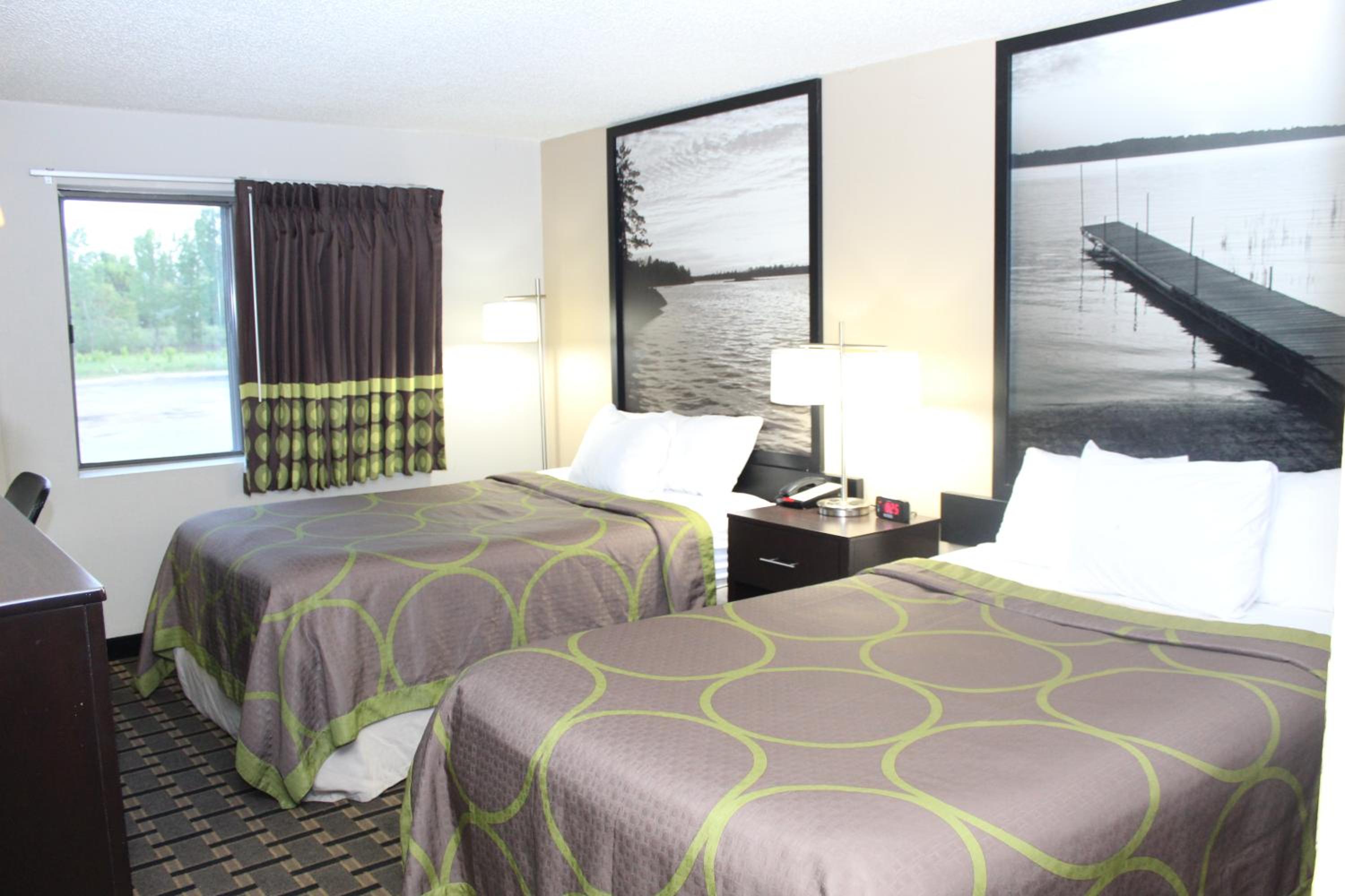 Double Room with Two Double Beds - Non-Smoking - Photo 20