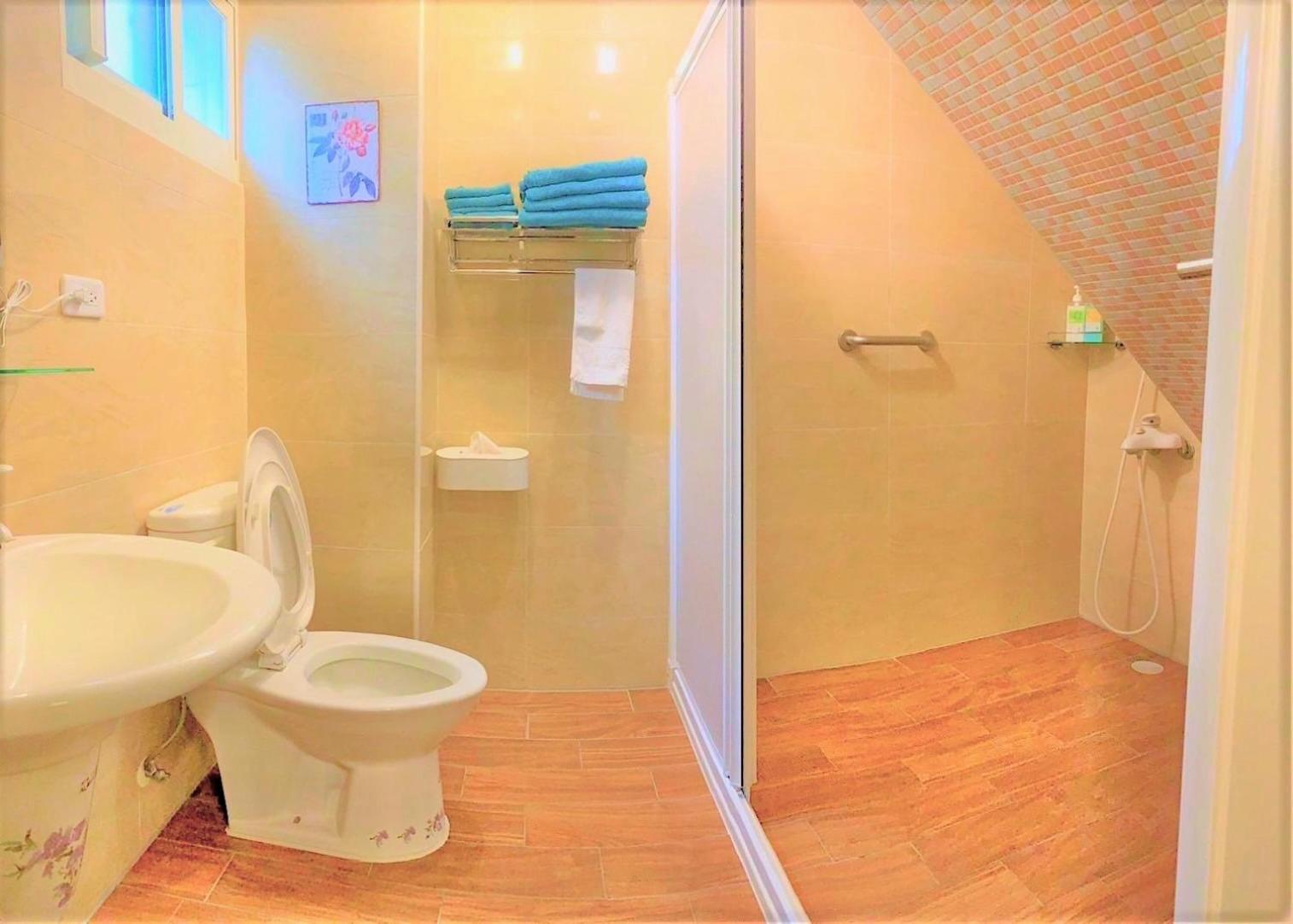 Superior Quadruple Room photo 2