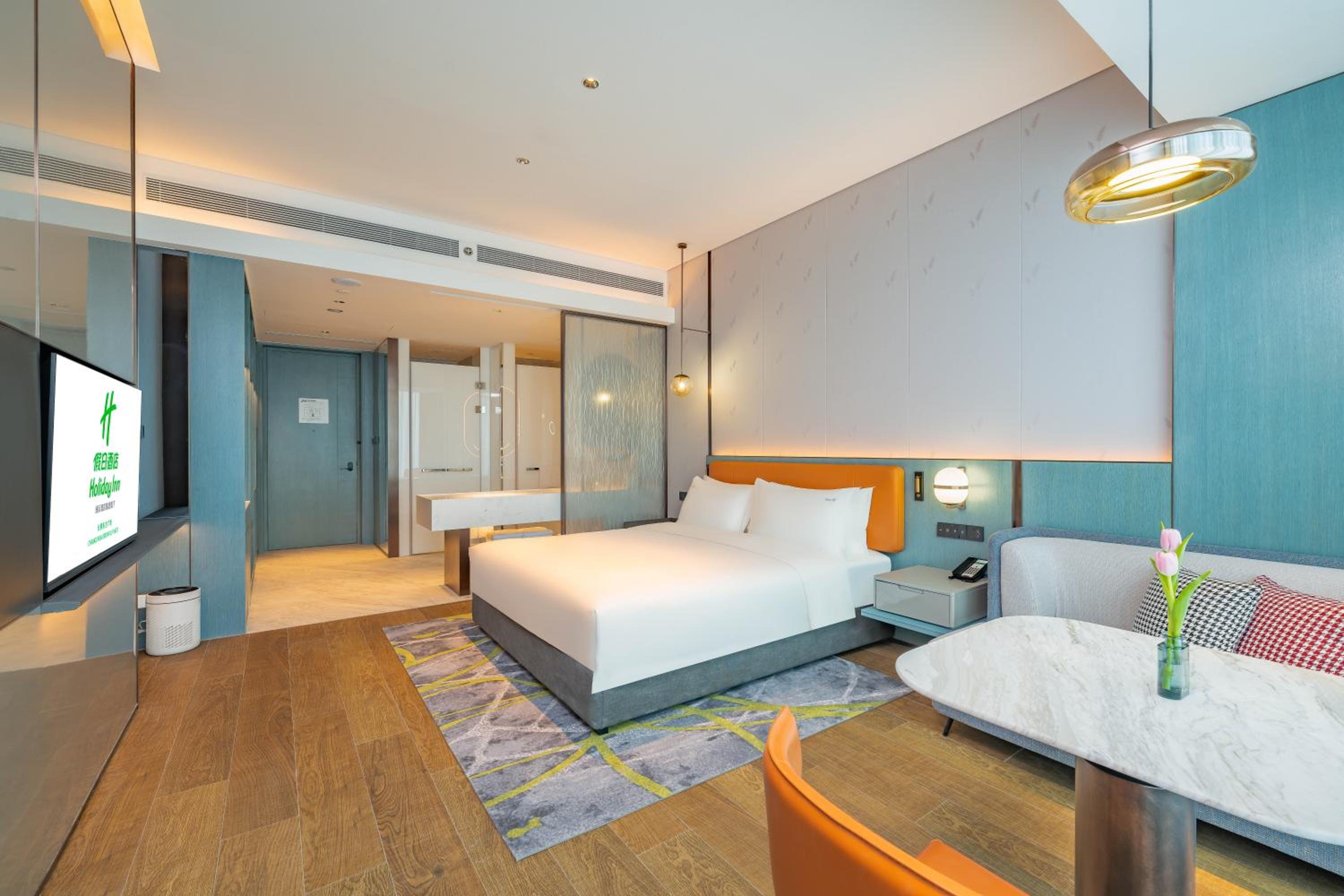 Standard King Room - Accessible