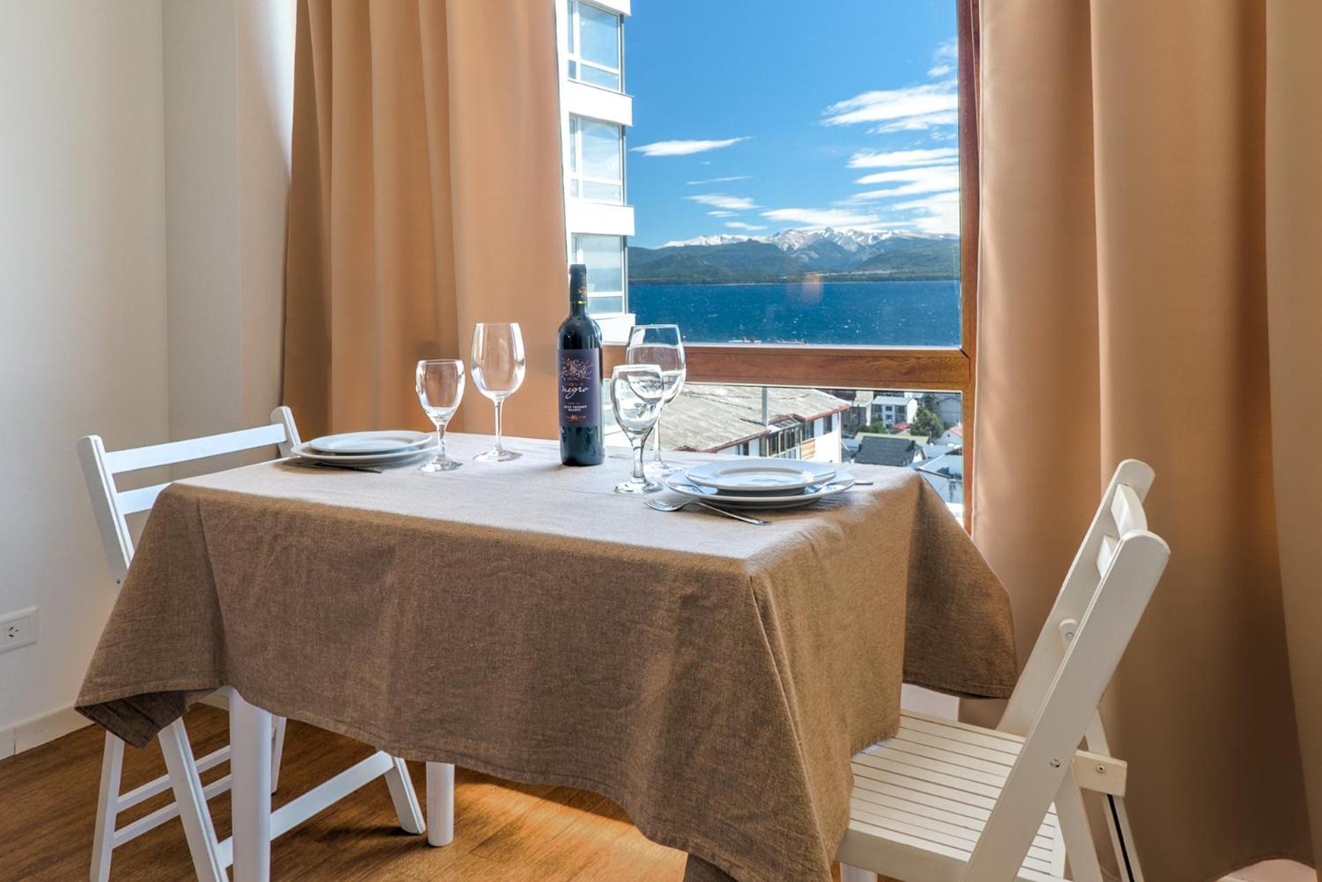 Apartment with Lake View photo 3