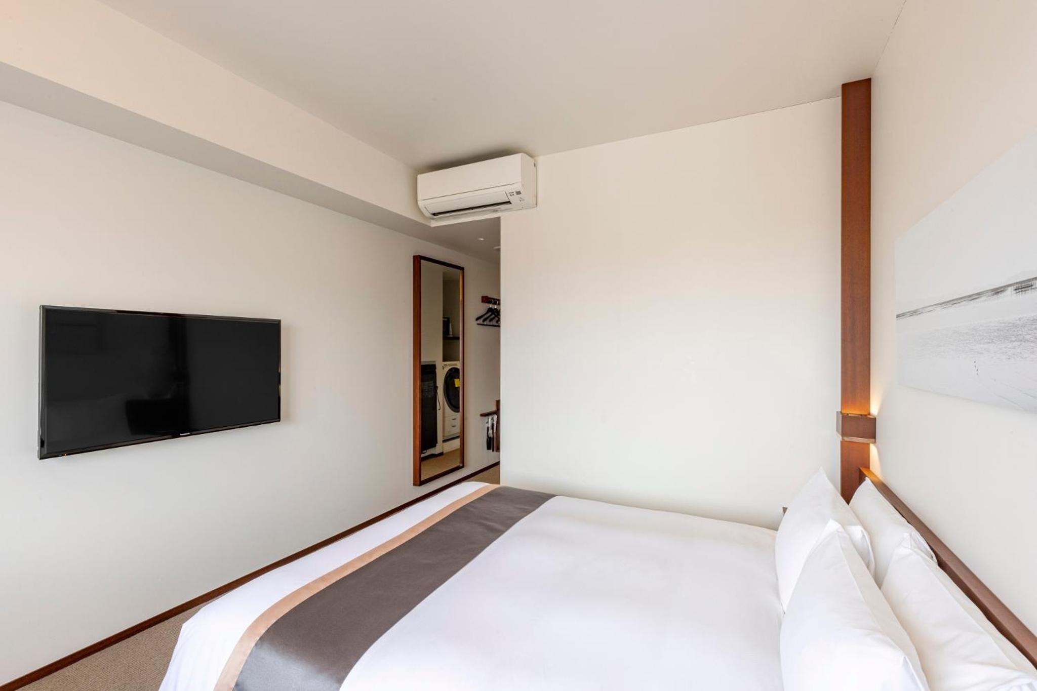 Moderate Double Room (2 Adults) - Non-Smoking