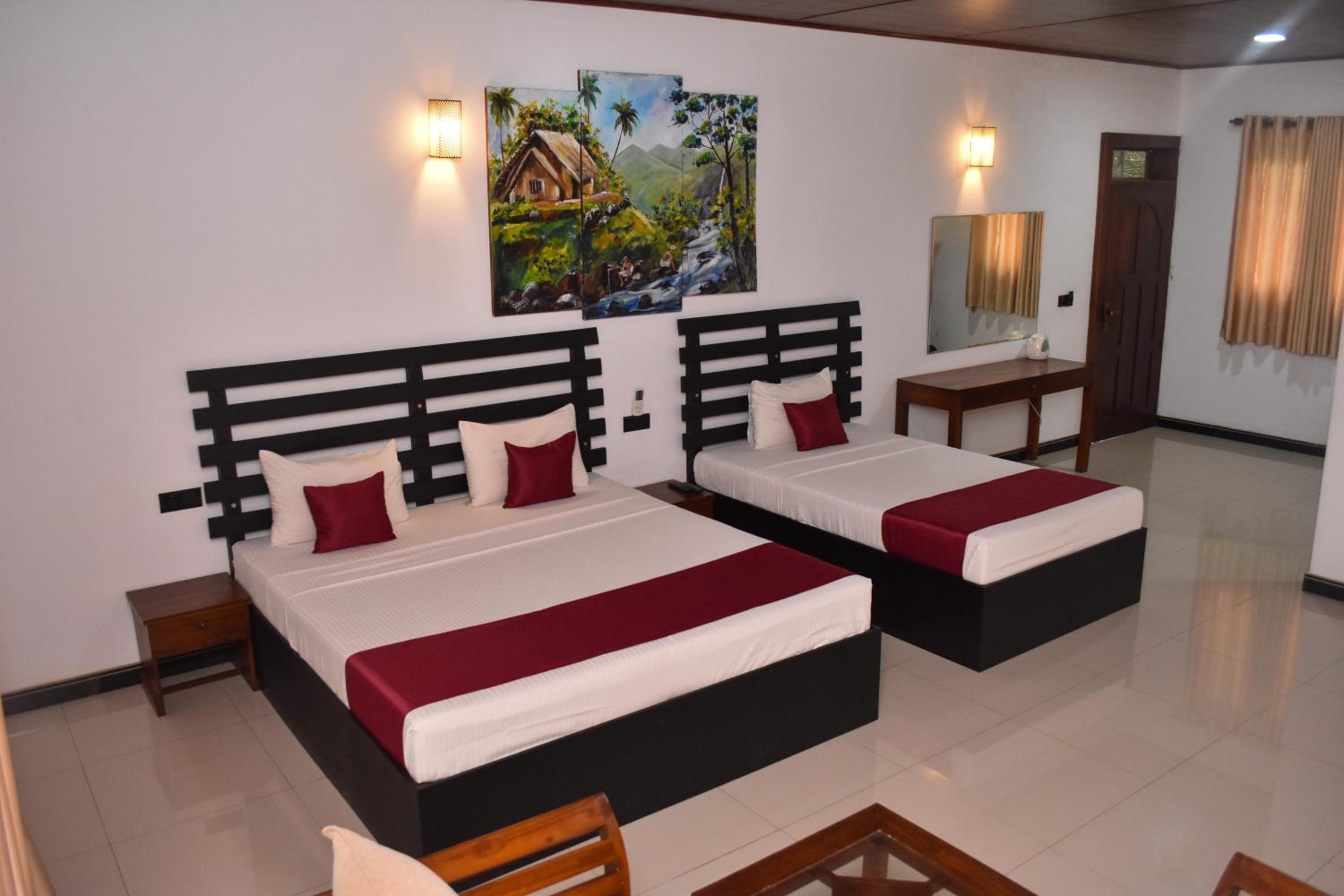 Triple Room With Balcony photo 1