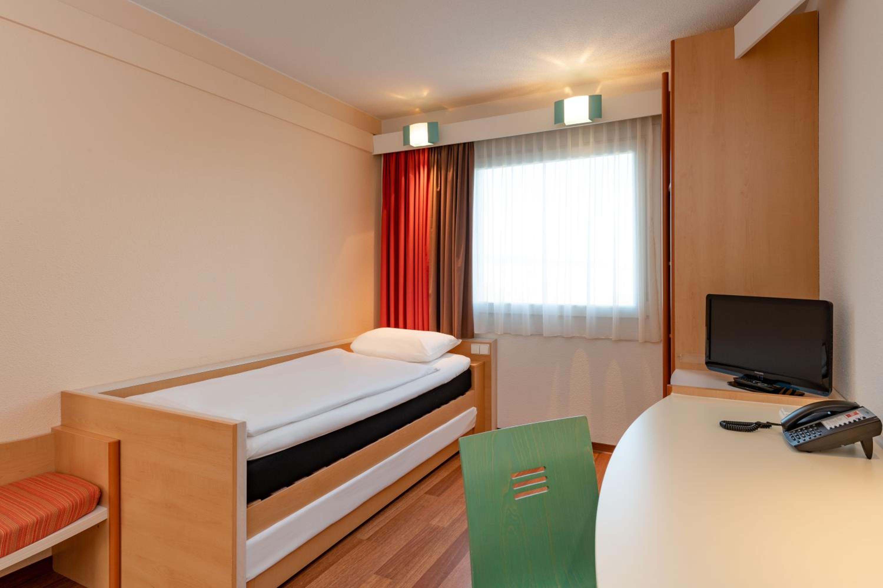 ibis Berlin City Potsdamer Platz - Photo 27