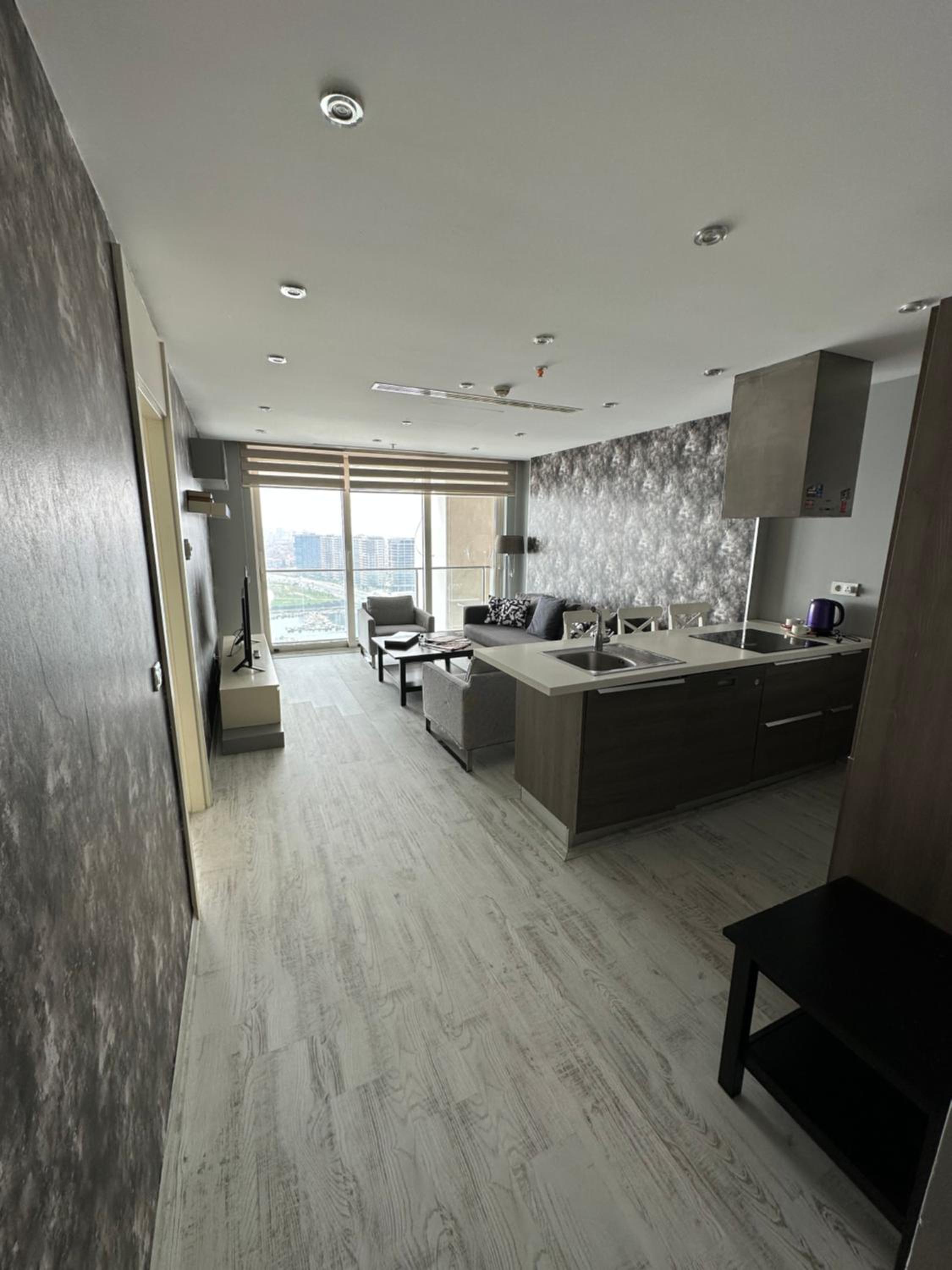 One-Bedroom Apartment With Sea View photo 1