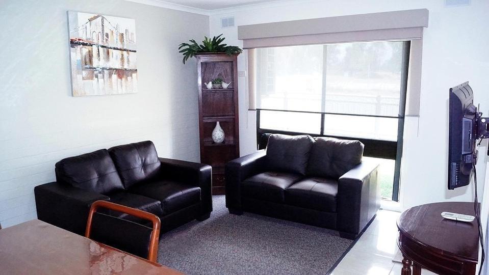 Two-Bedroom Apartment - Photo 29
