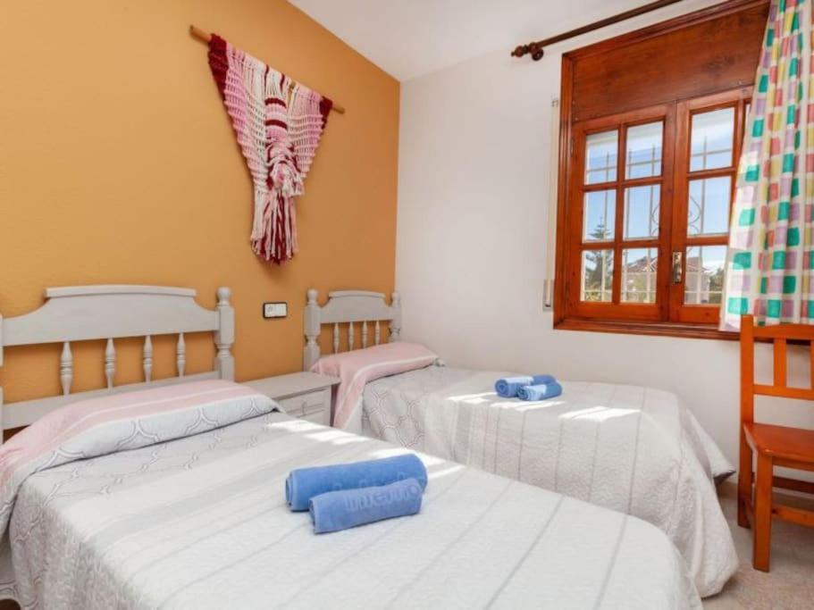 Casa de cuatro habitaciones