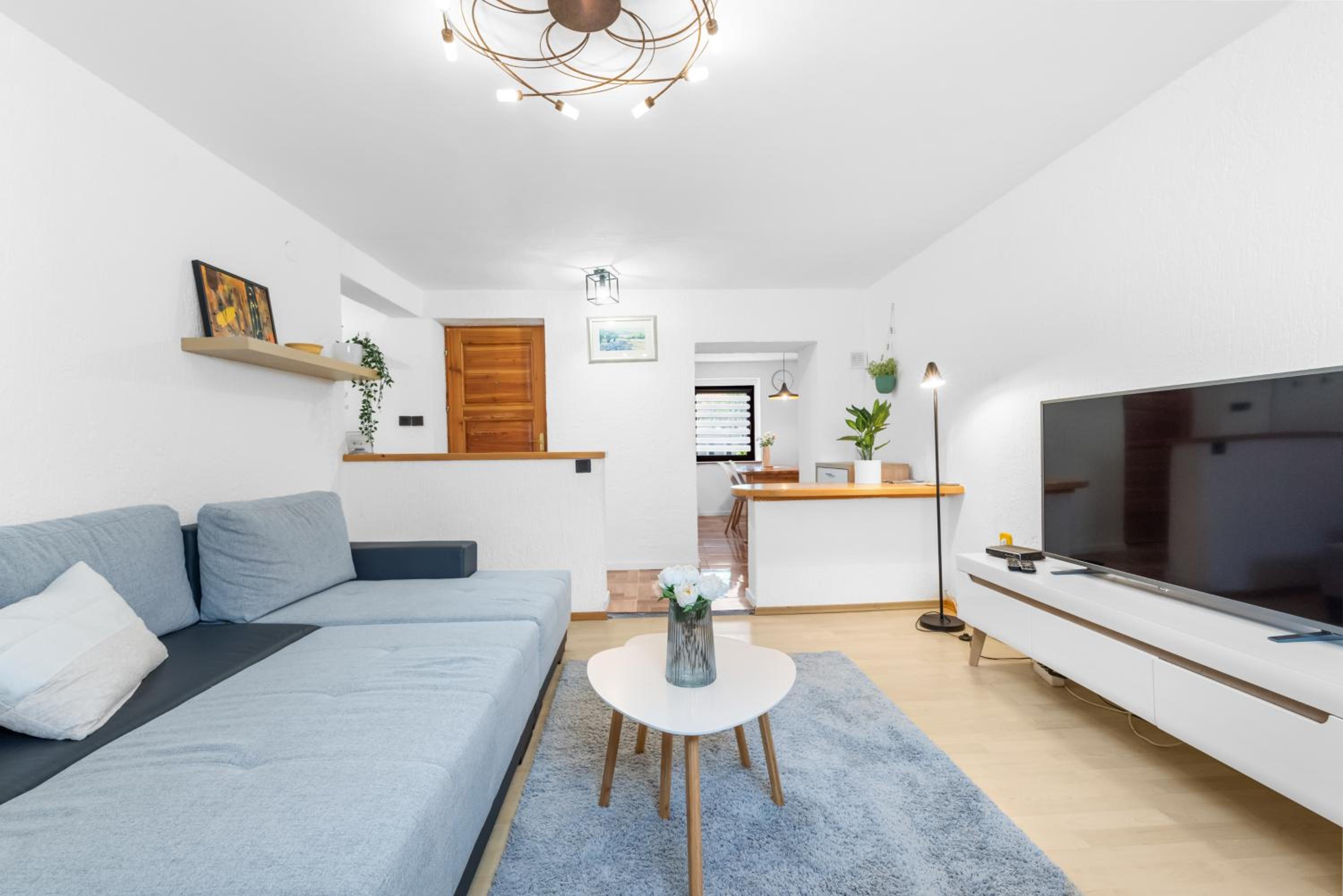 Two-Bedroom Apartment photo 2