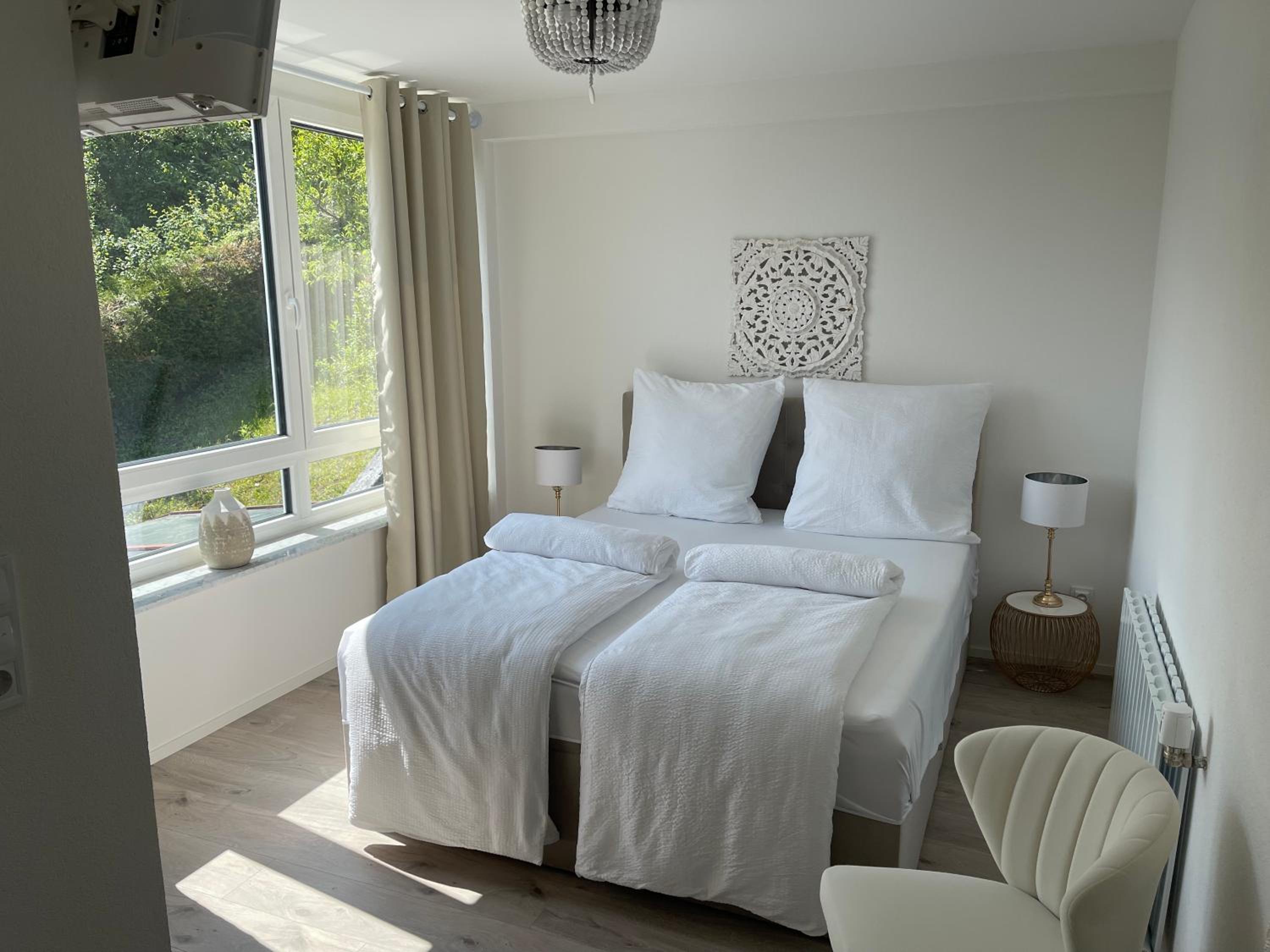 Doppelzimmer mit seitl. Flußblick