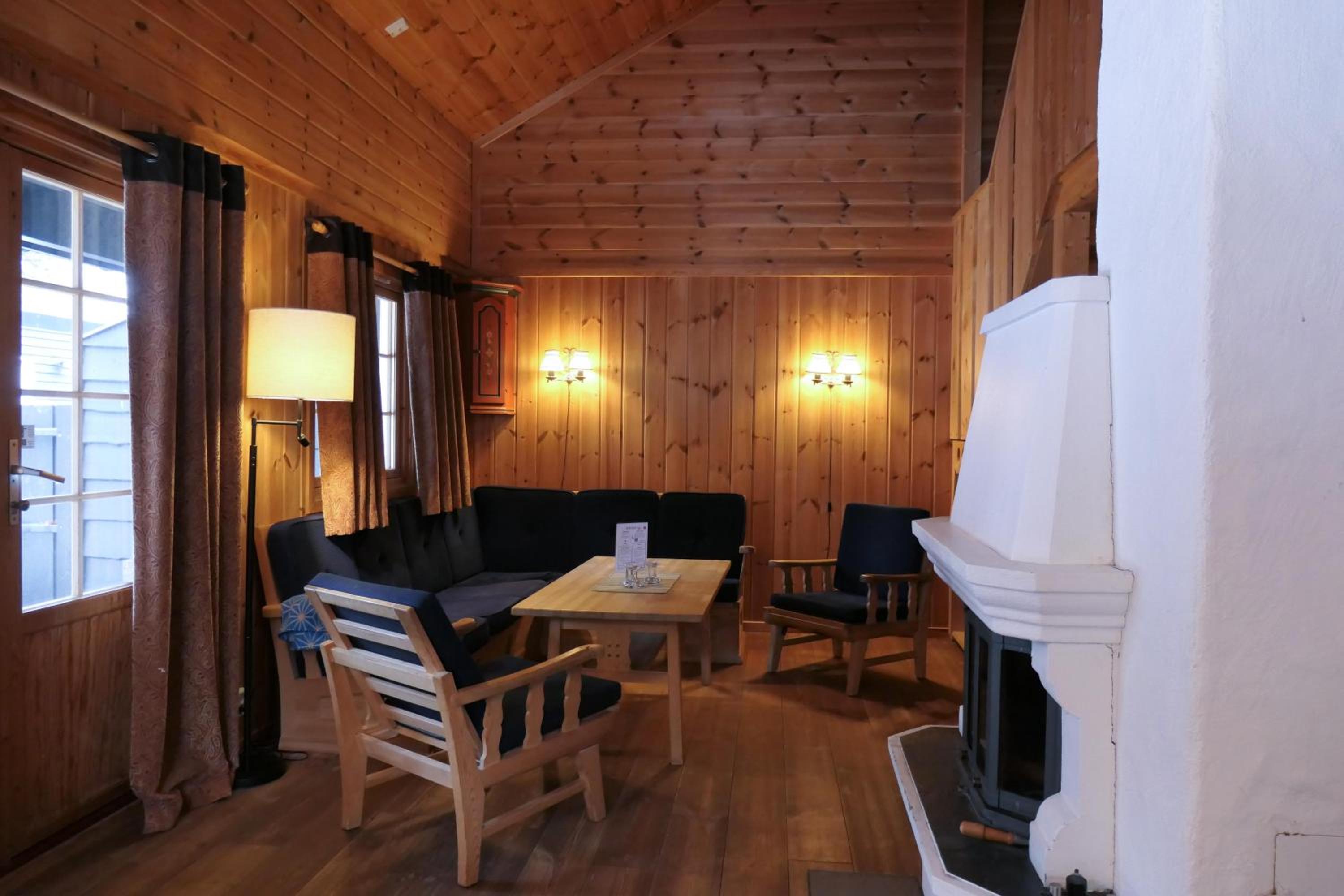 Budget Cabin - 6 beds