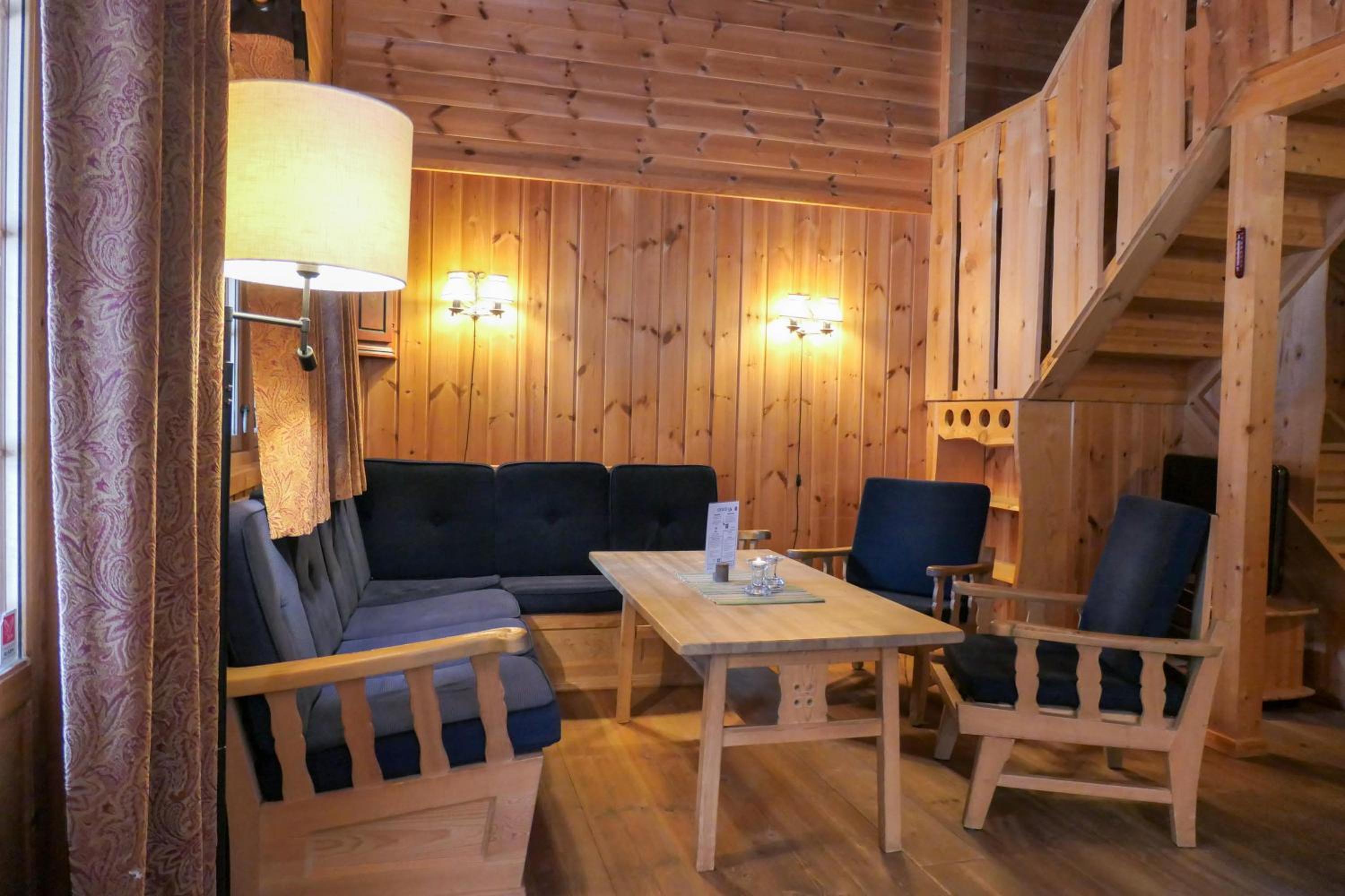 Budget Cabin - 6 beds photo 2