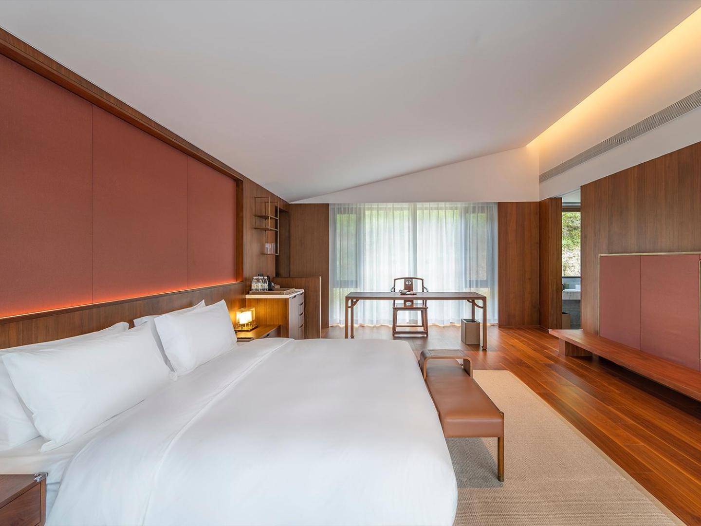 Three-Bedroom Villa photo 1