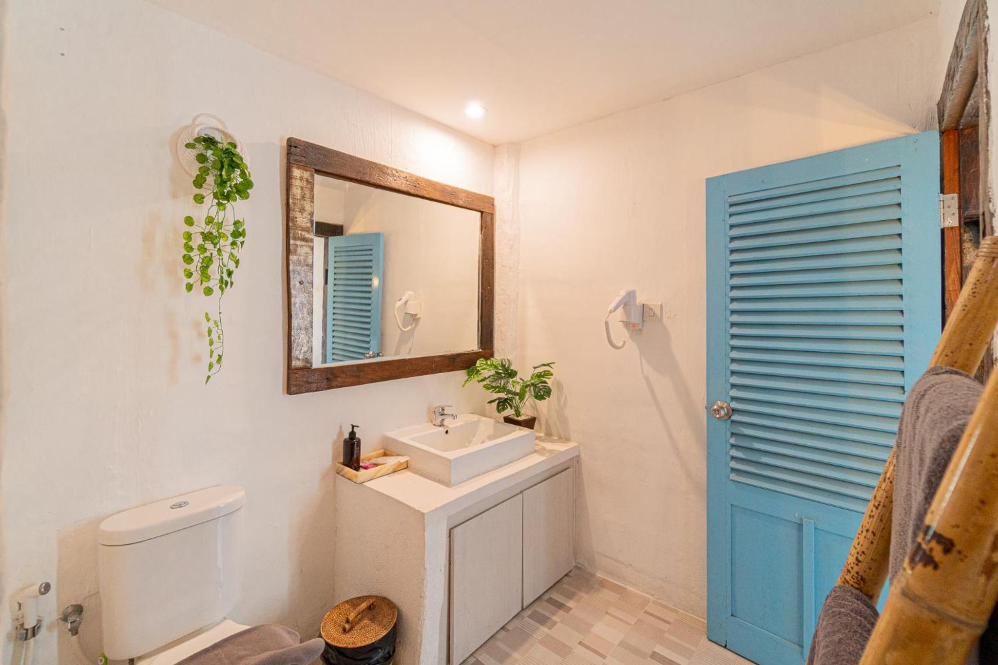 Double Room with Garden View - Photo 22
