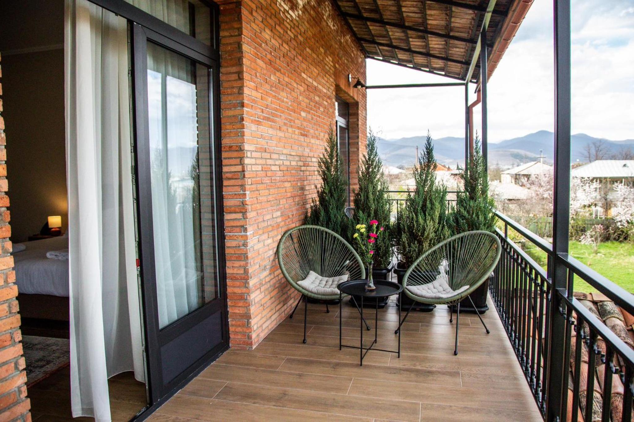 Suite with Balcony photo 3
