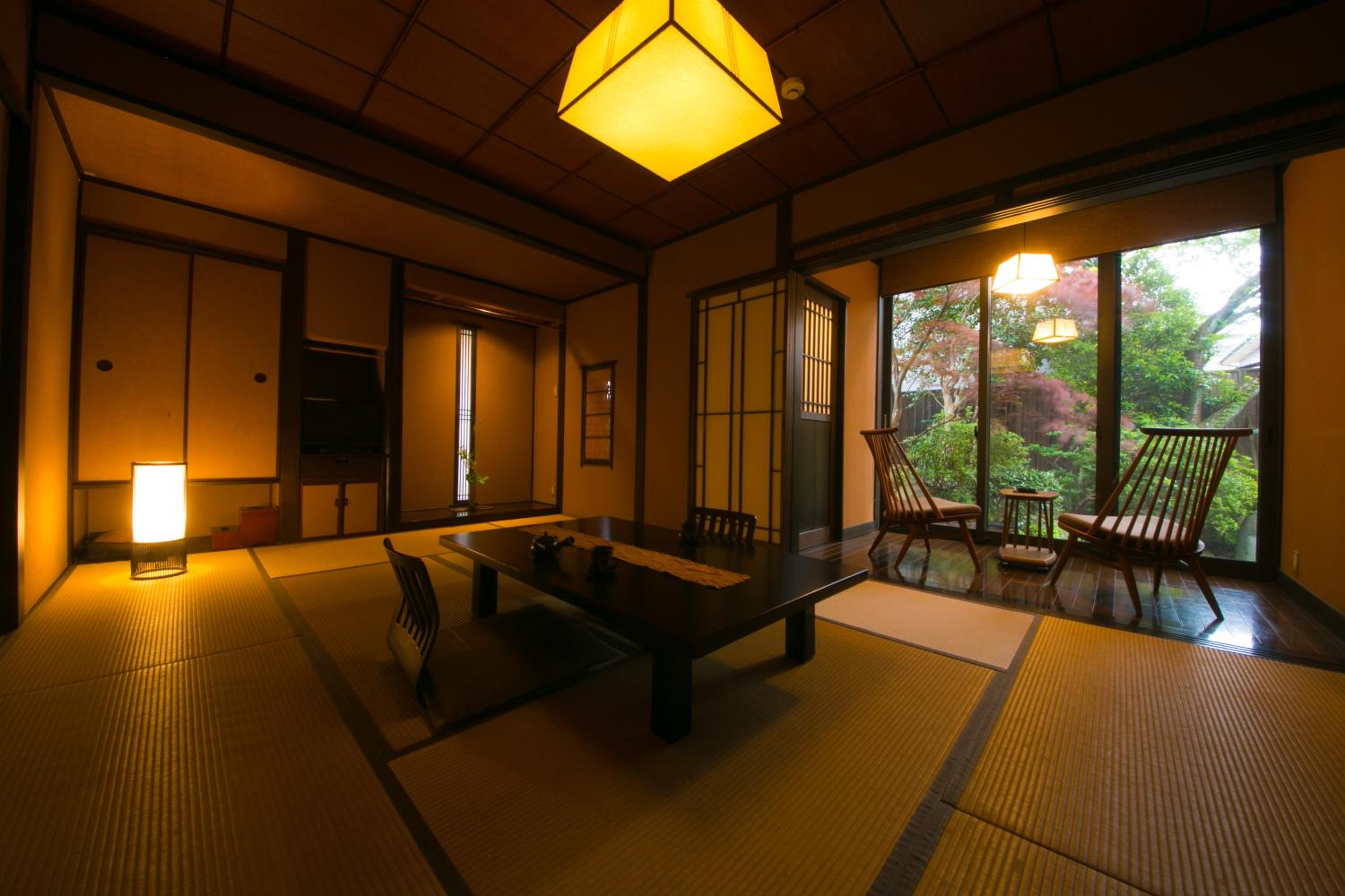 Japanese-Style Room with Semi Open-Air Bath - Photo 4