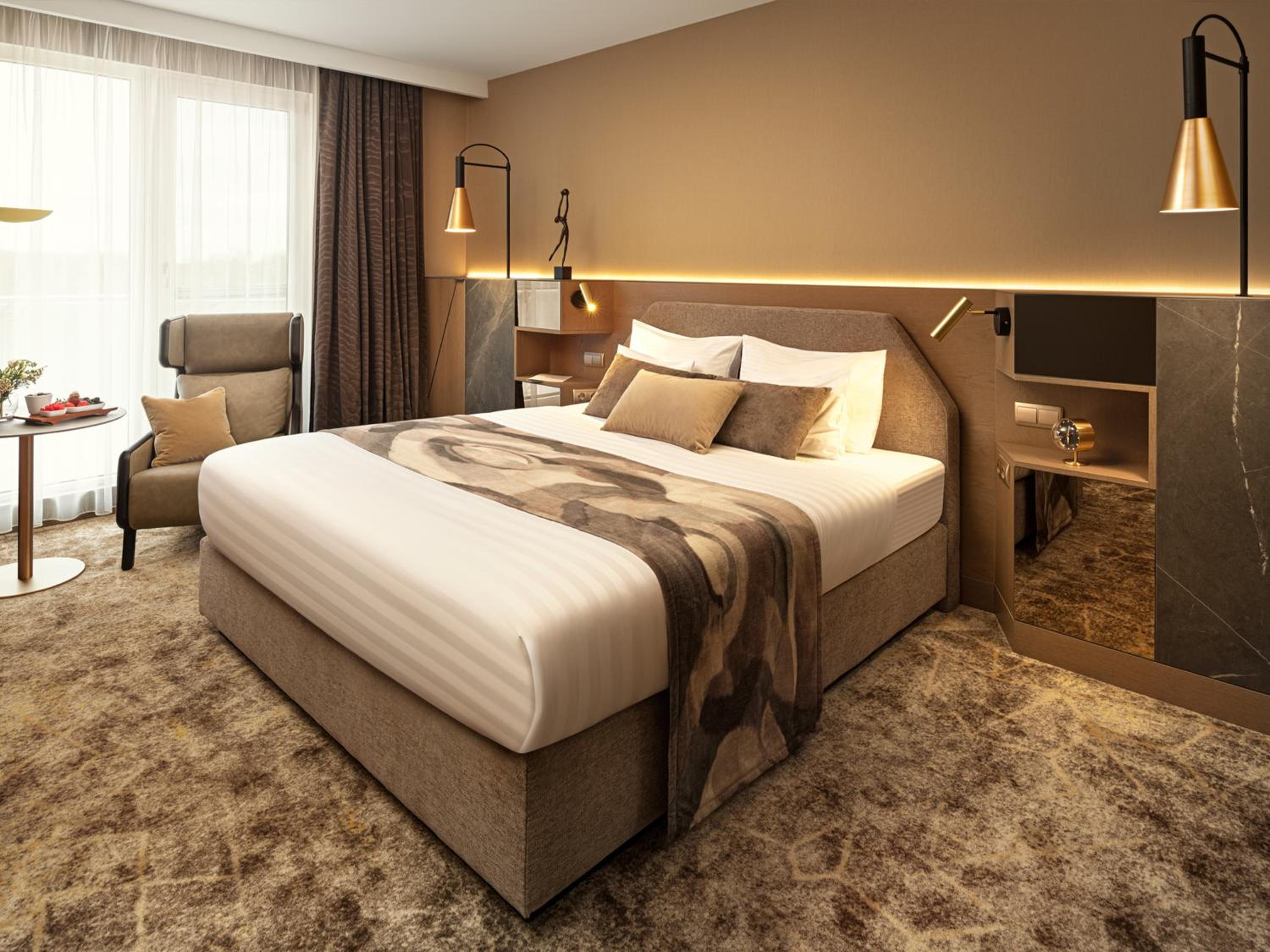 Royal Suite - Photo 1