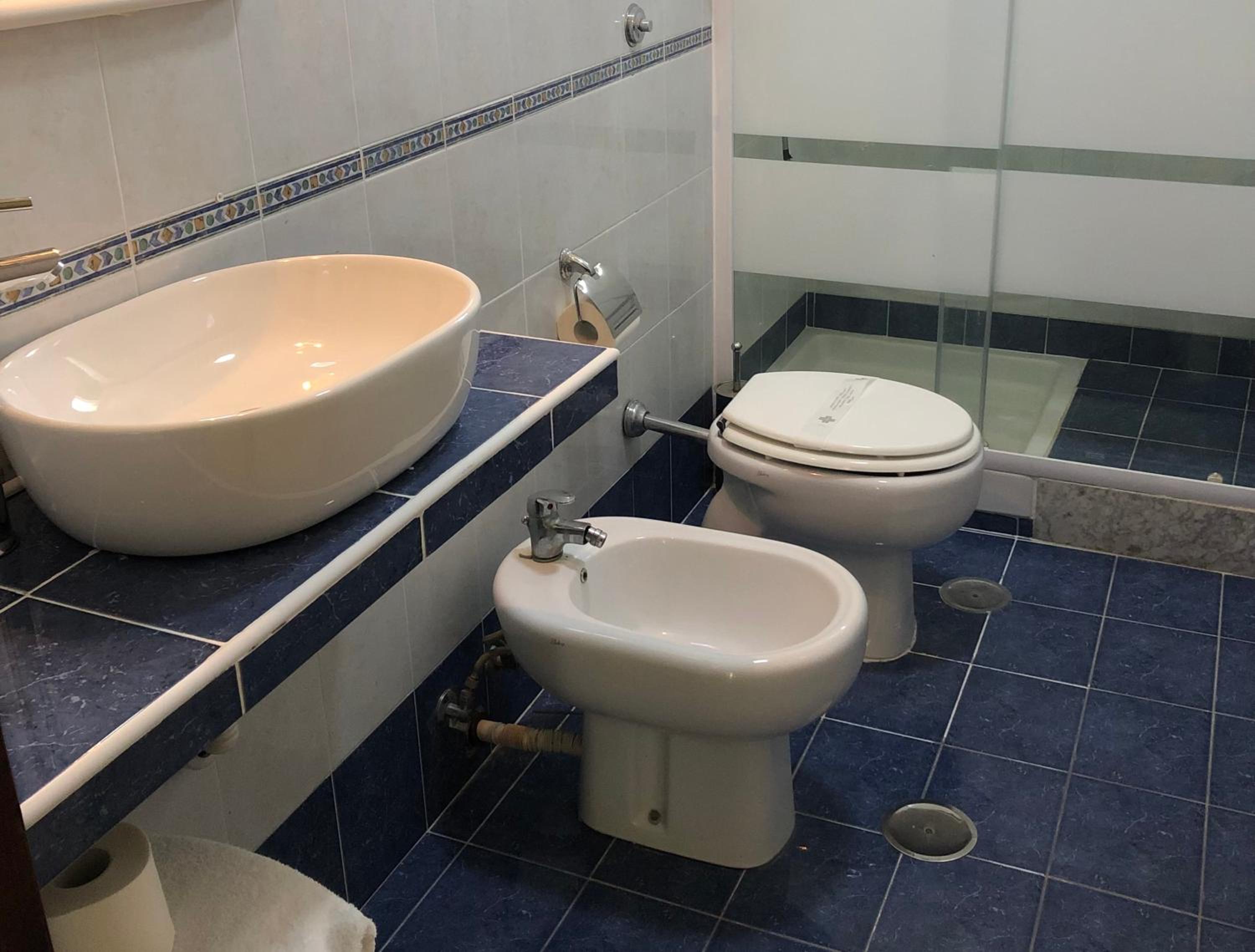 Superior Triple Room with Sea View - Photo 2