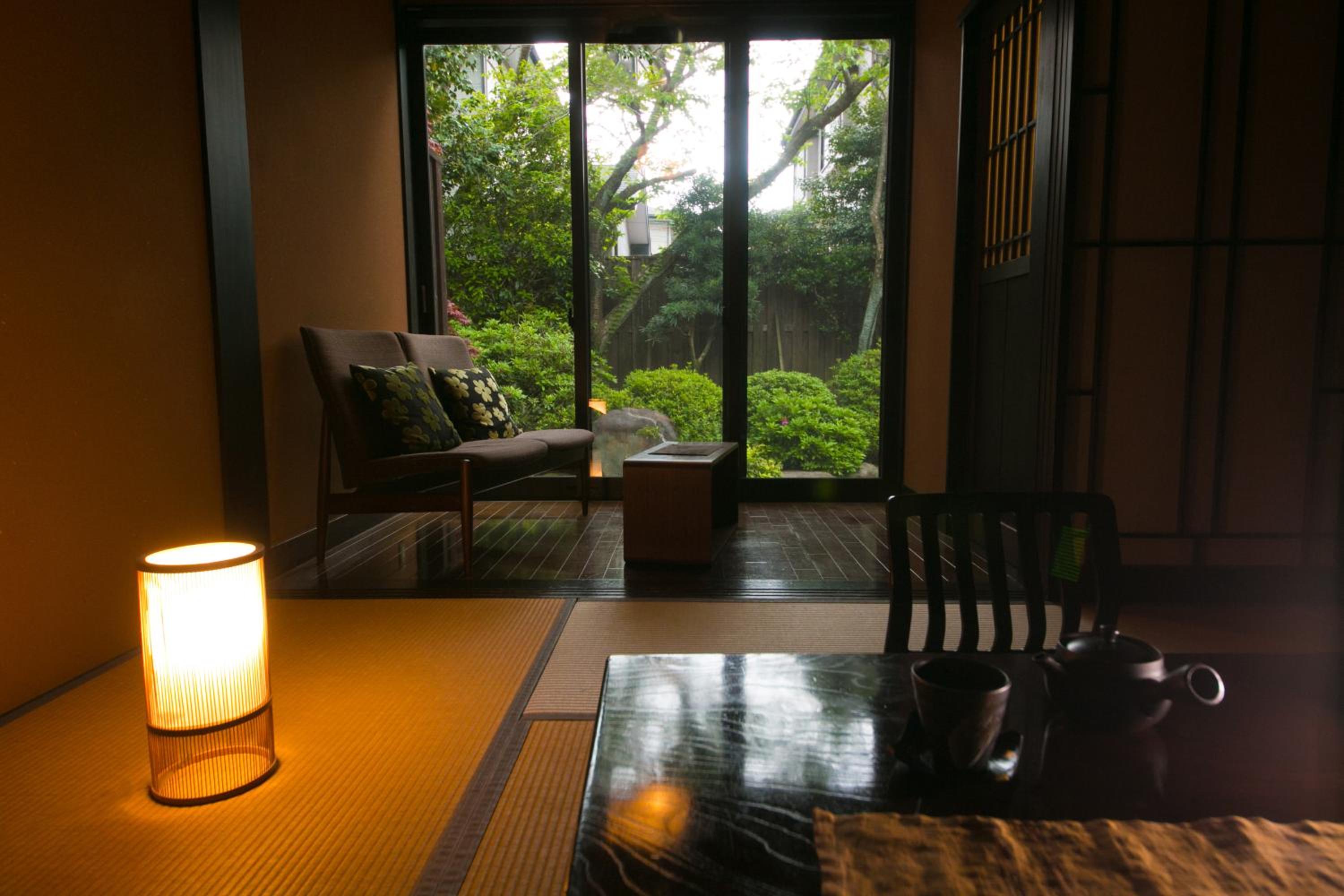Japanese-Style Room with Semi Open-Air Bath - Photo 3