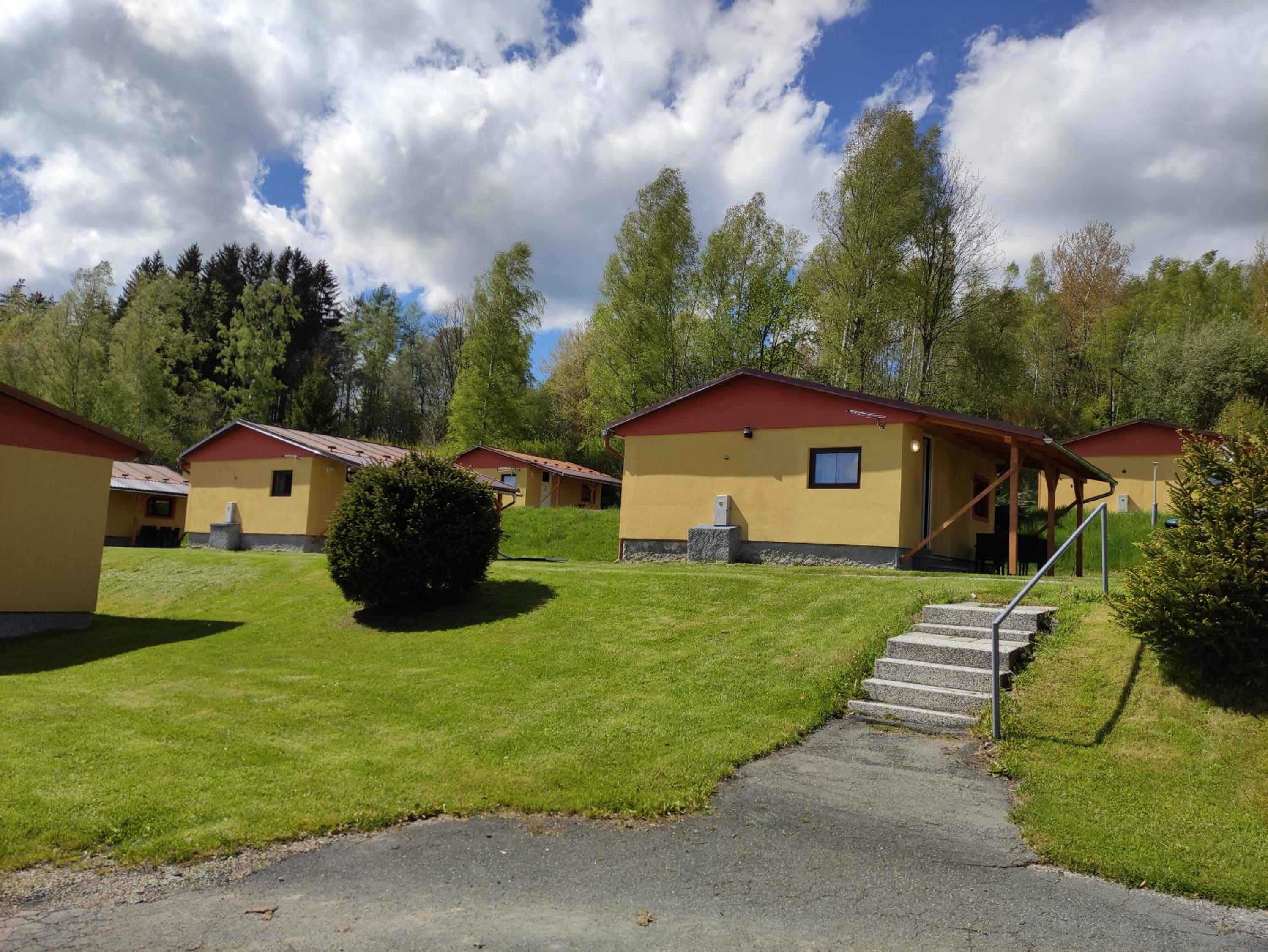 Deluxe Bungalow - Photo 10