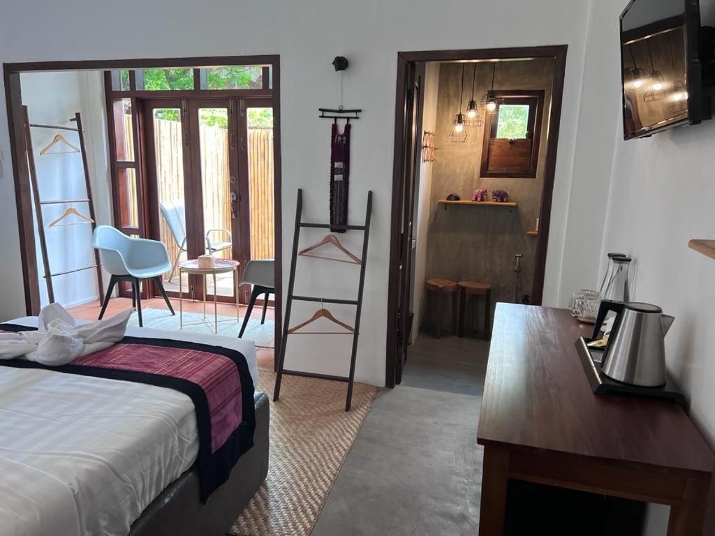 Deluxe Twin Room - Photo 1