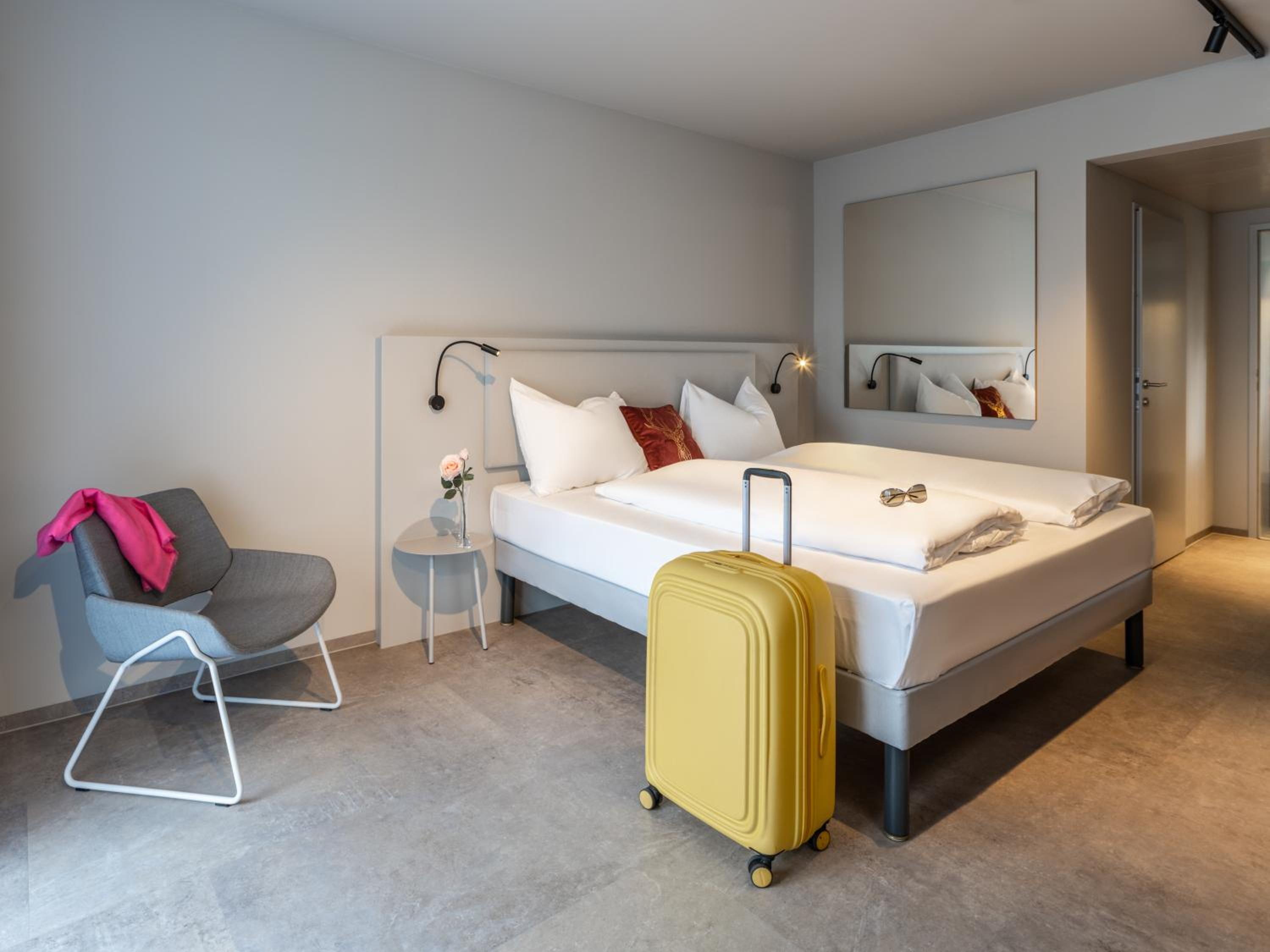 Standard Double Room - Photo 3