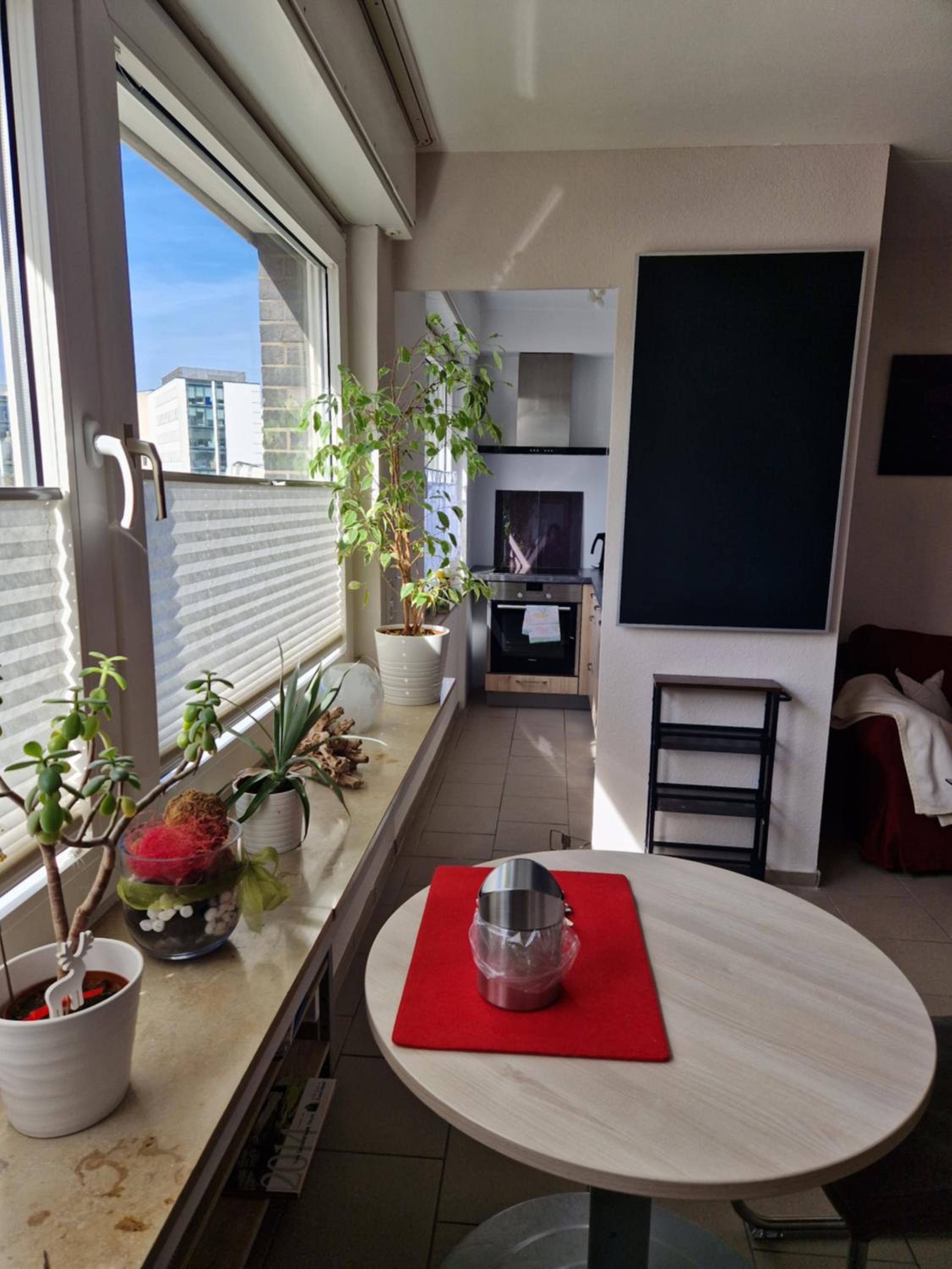 Studio Apartment photo 2