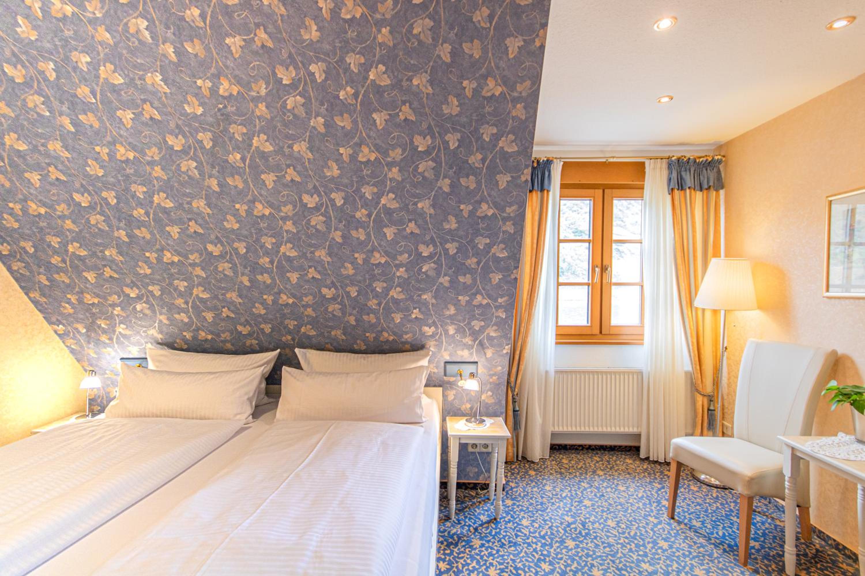Double Room with River View  - Photo 8
