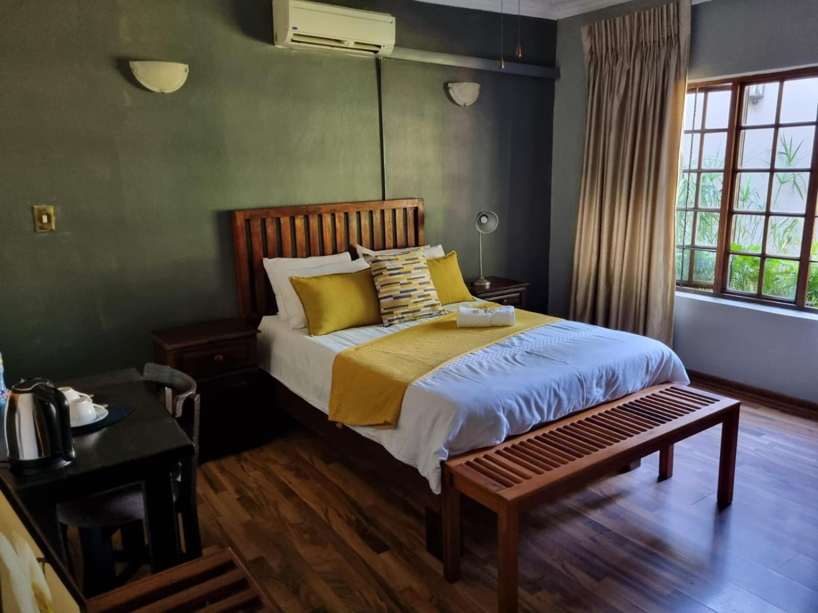 Economy Double Room photo 1