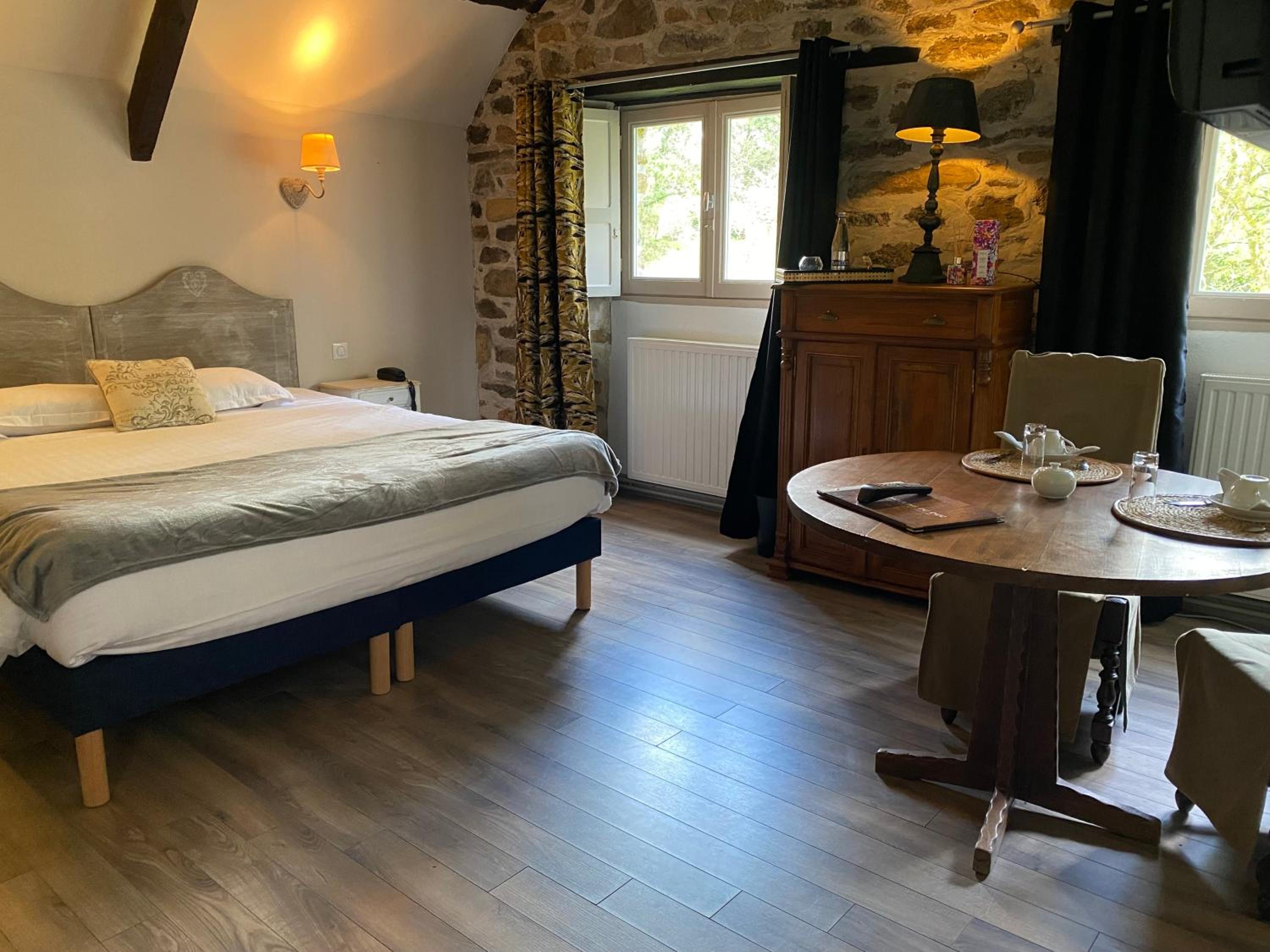 Superior Double or Twin Room - Photo 2