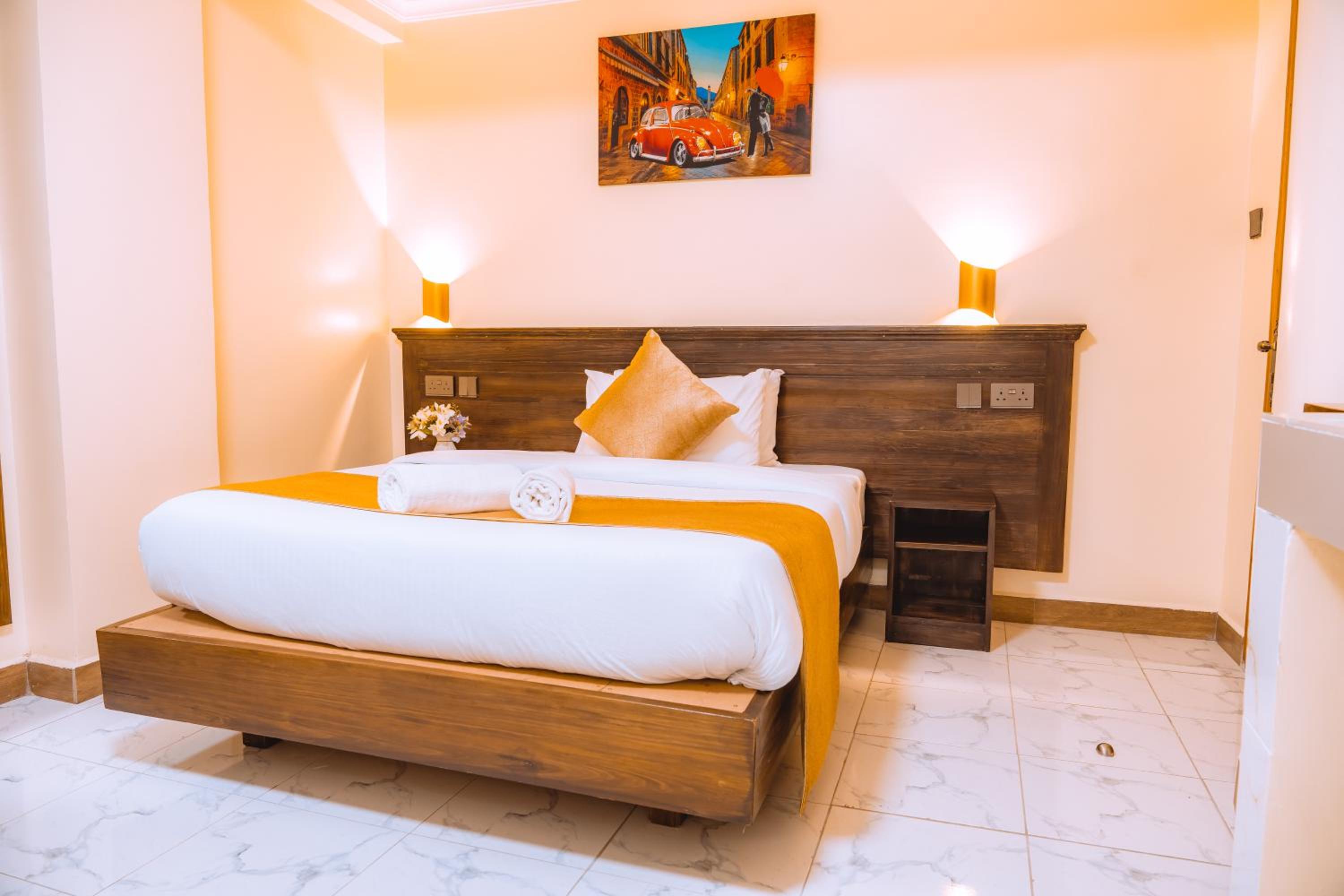 Deluxe King Room - Photo 1