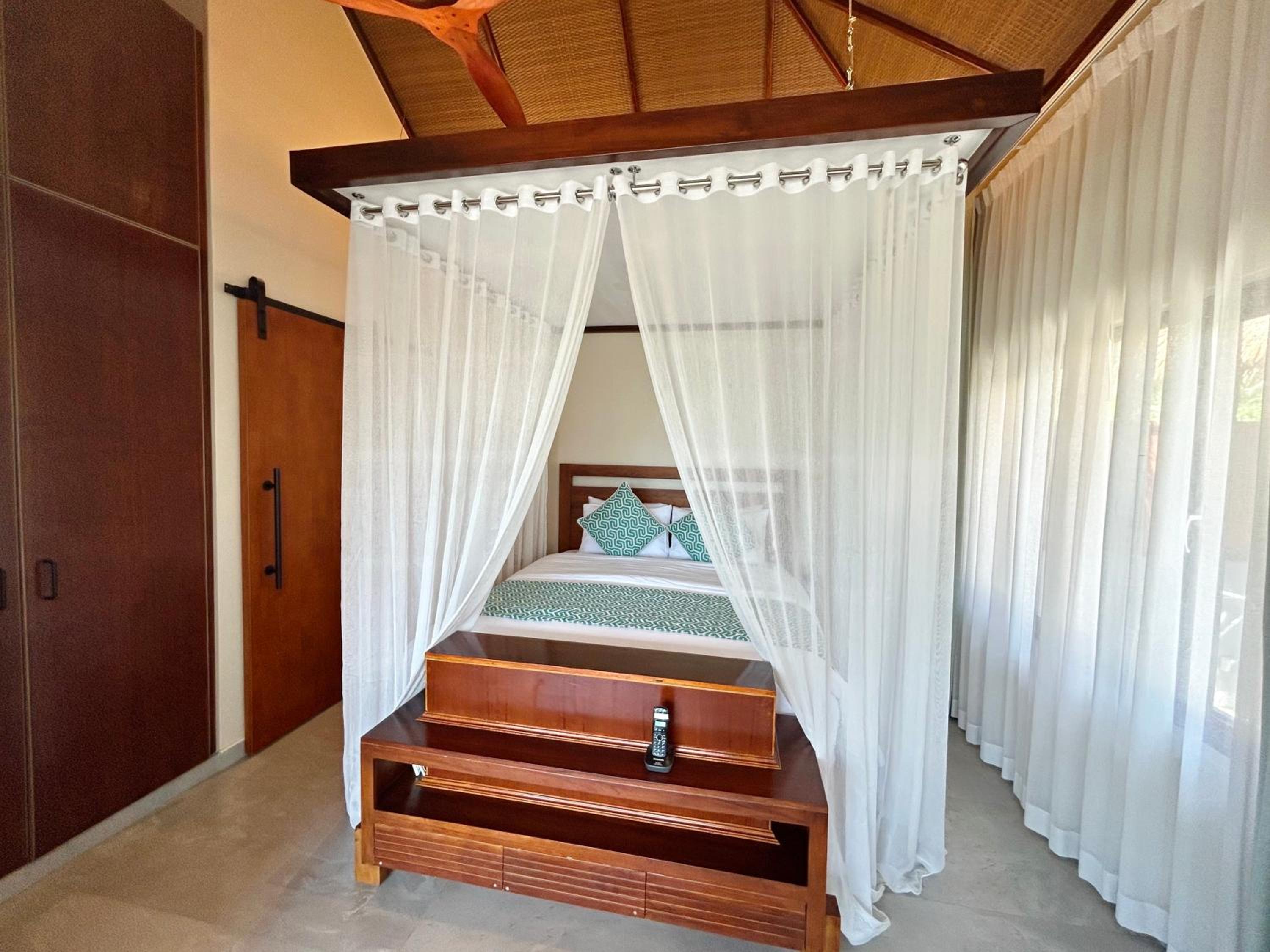 Penthouse with Sea View and Jacuzzi