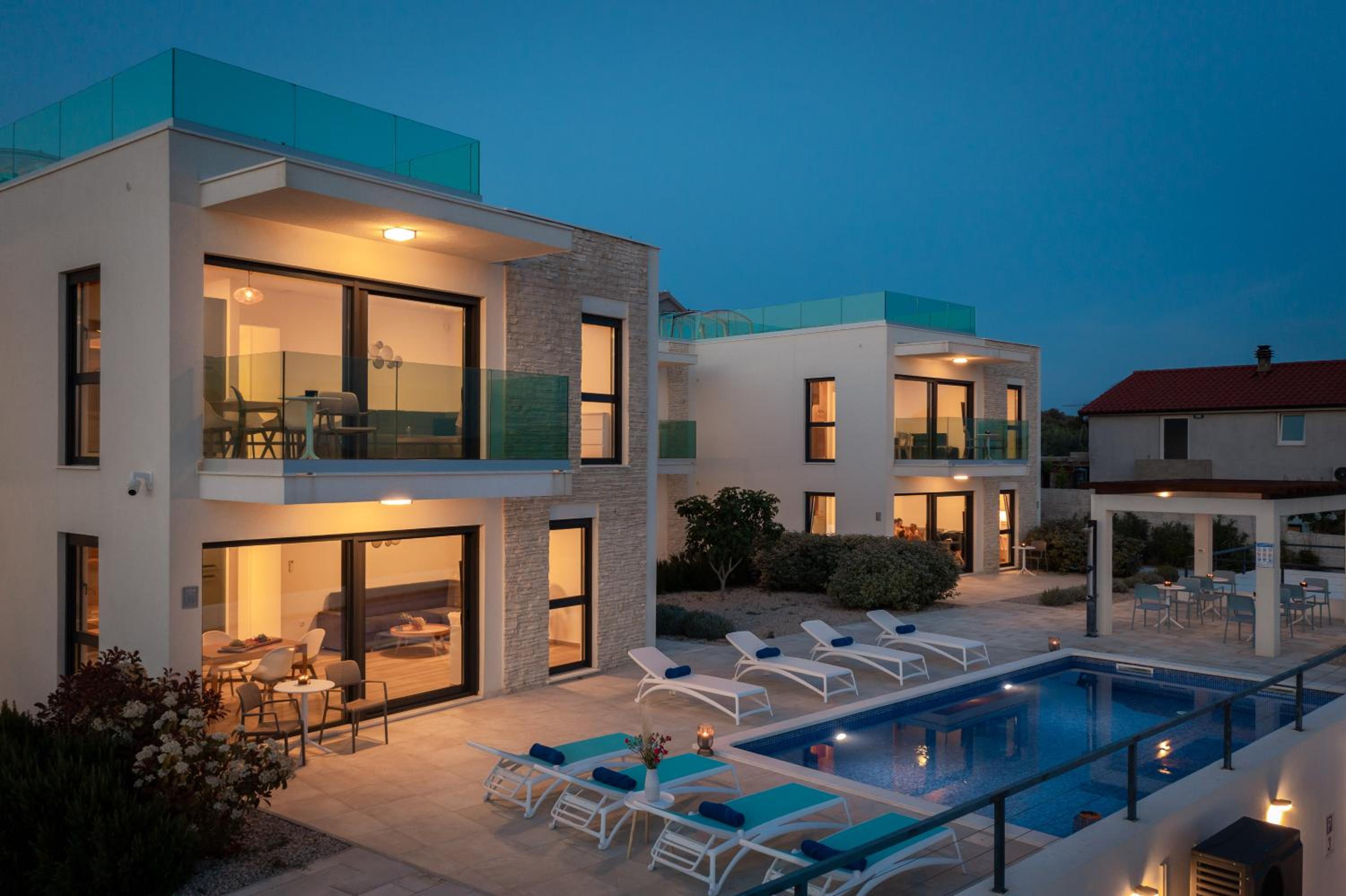 Two-Bedroom Apartment with Sea View photo 2