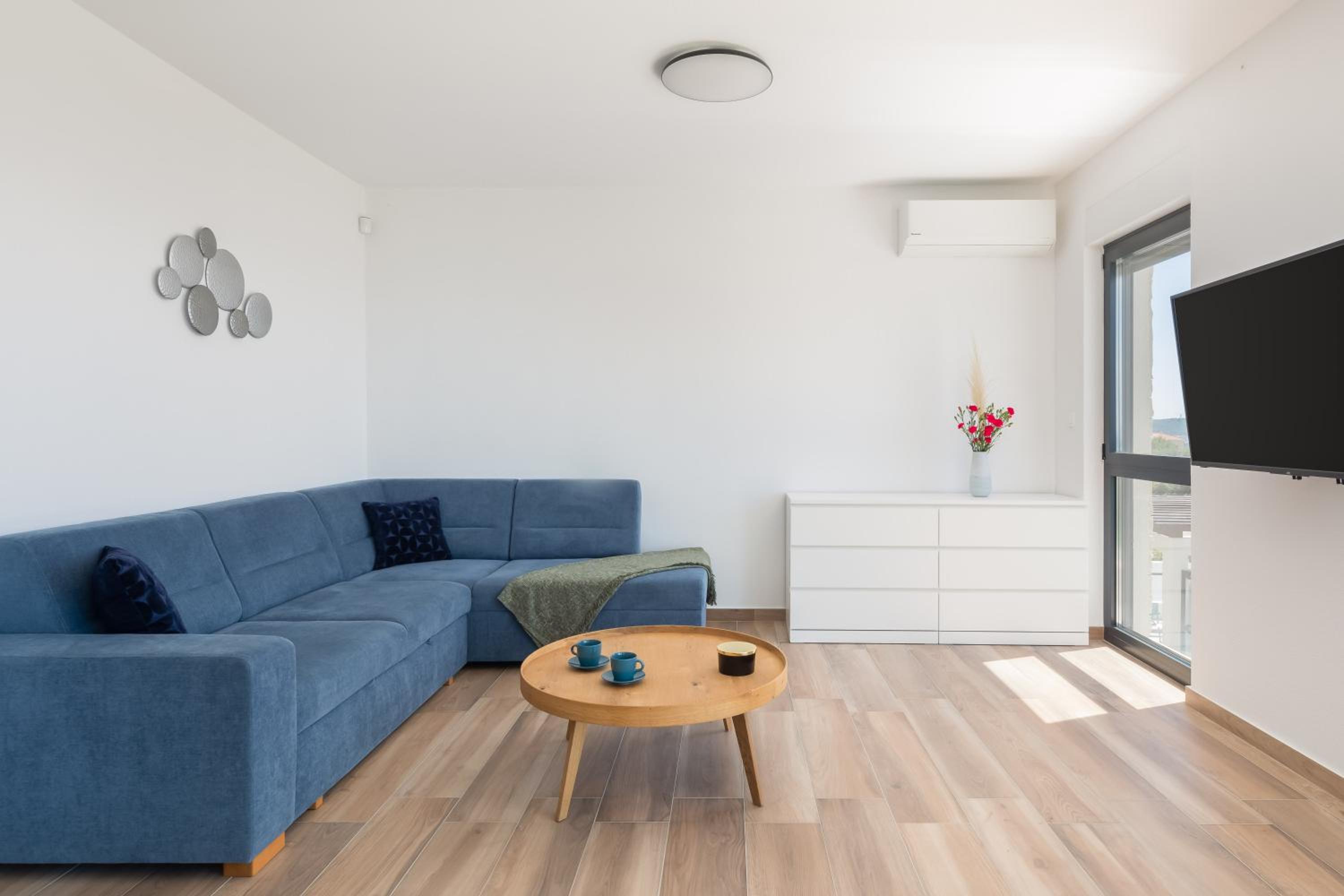 Apartment with Sea View photo 1