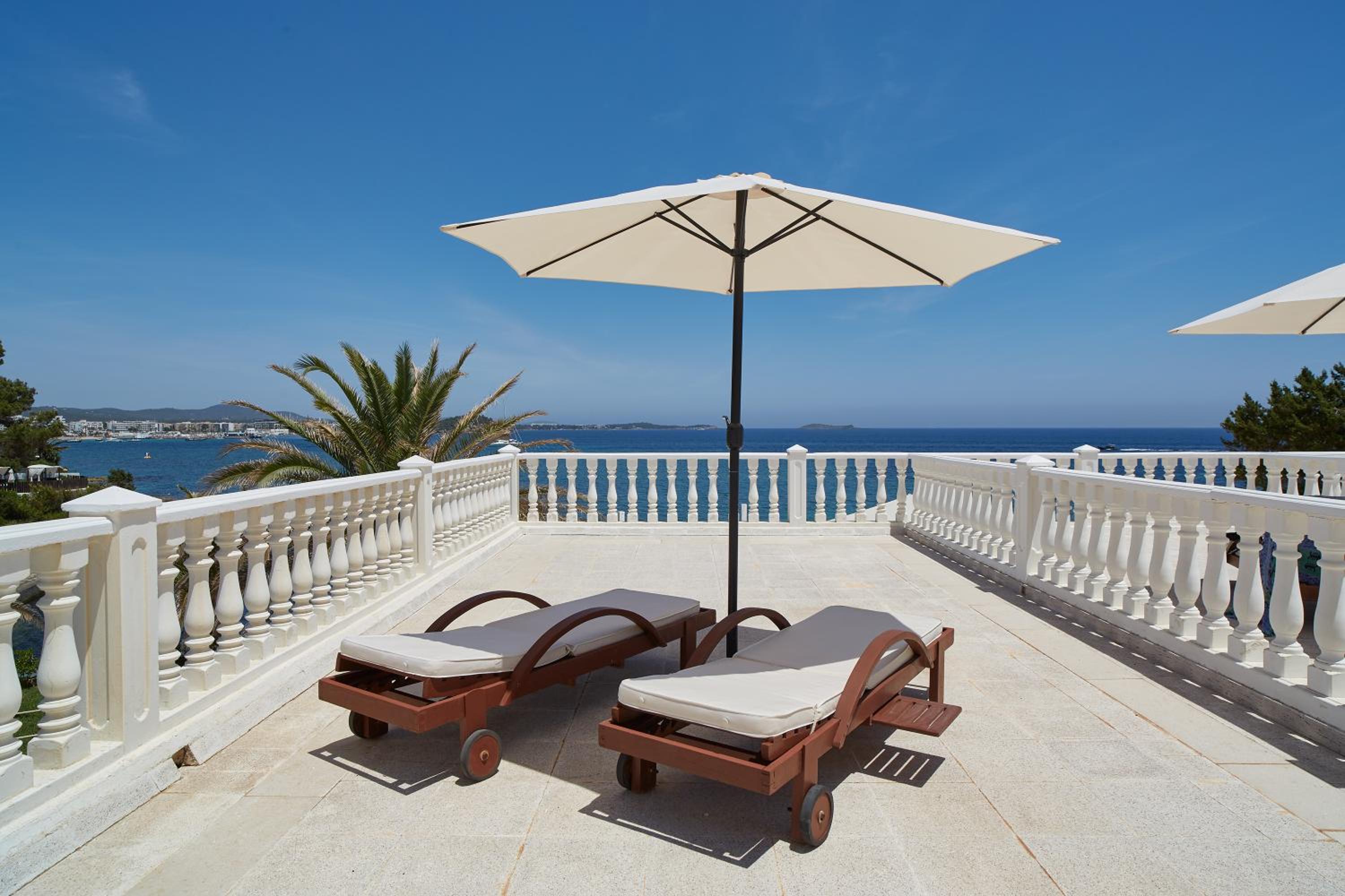 Habitación Doble Superior con Vista al Mar Habitación Doble Superior con Vista al Mar