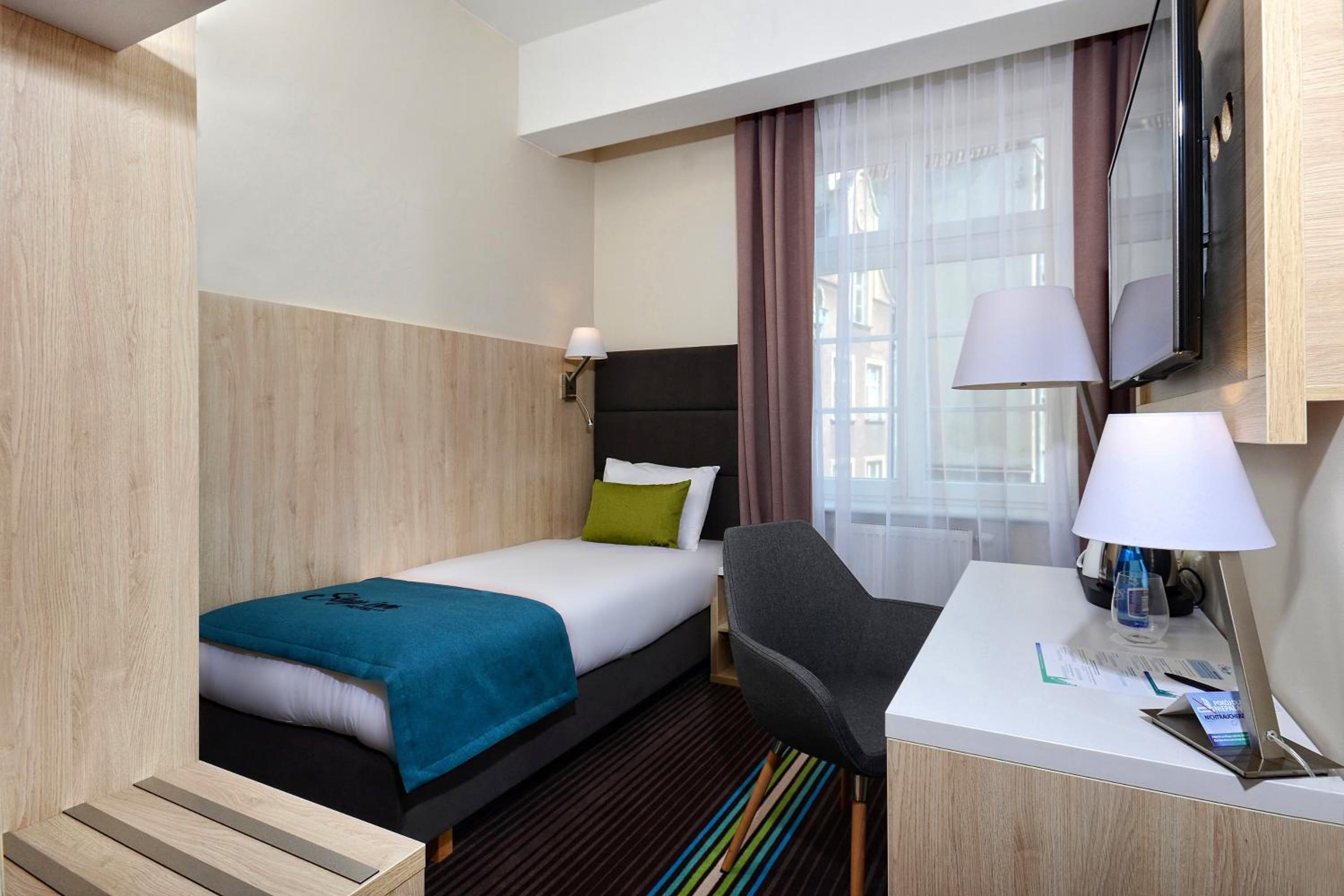 Single Room photo 3