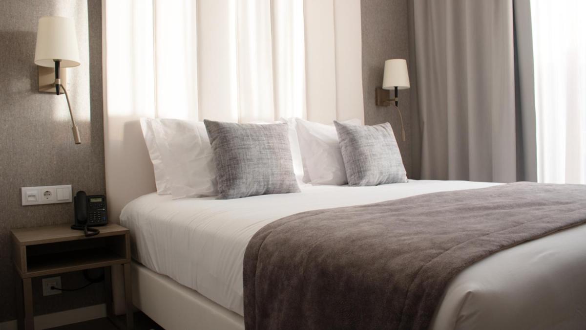 Standard Double Room - Photo 1