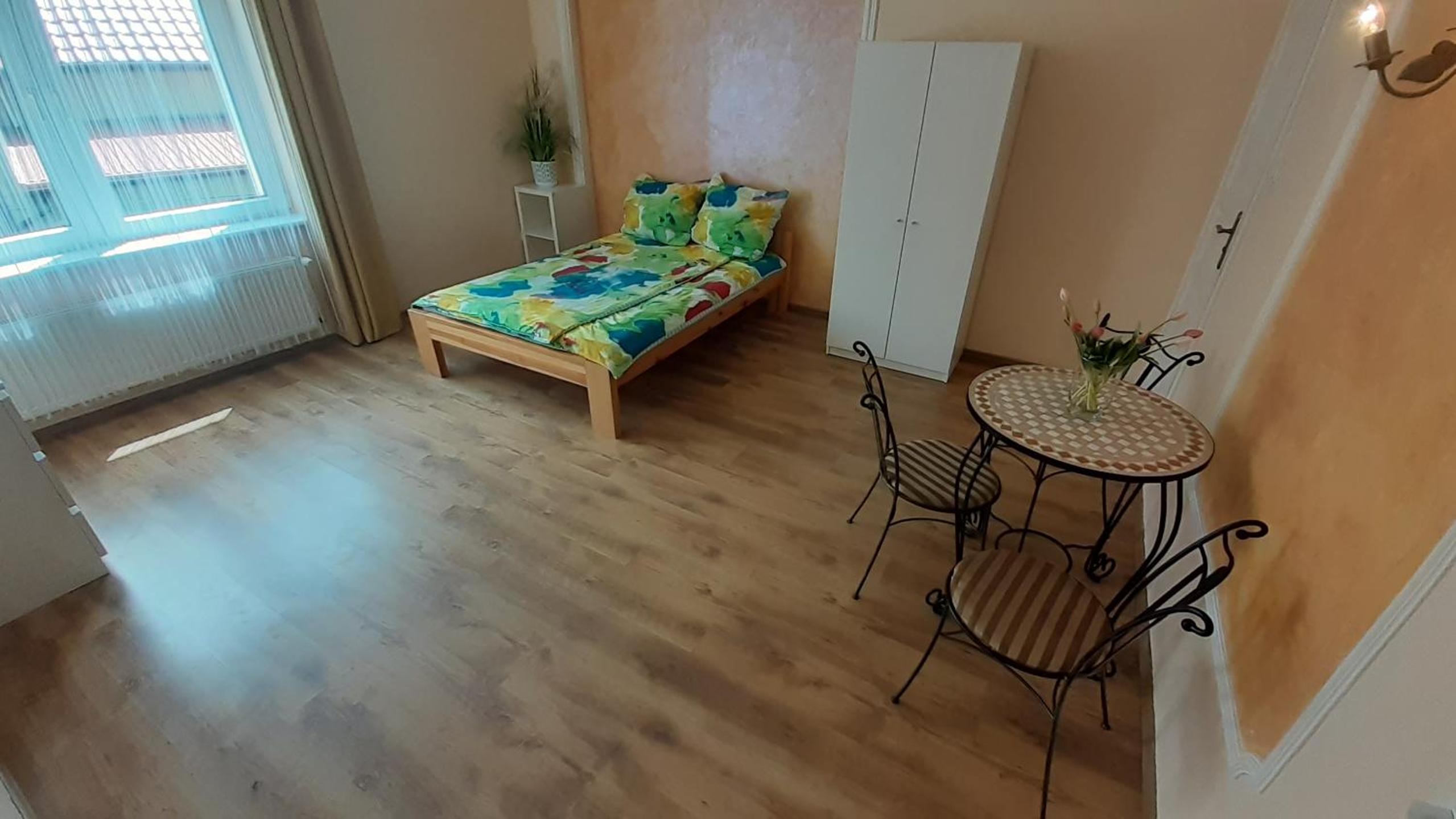Large Double Room photo 2