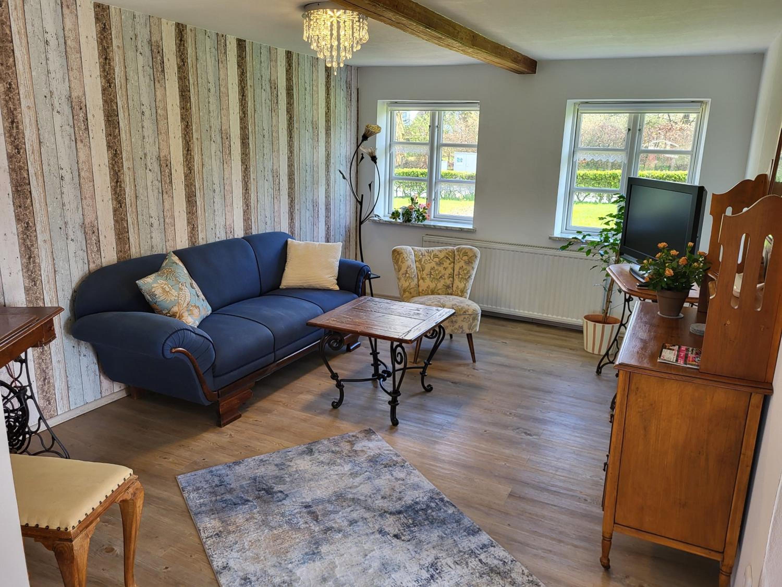Two-Bedroom Apartment with Terrace photo 1