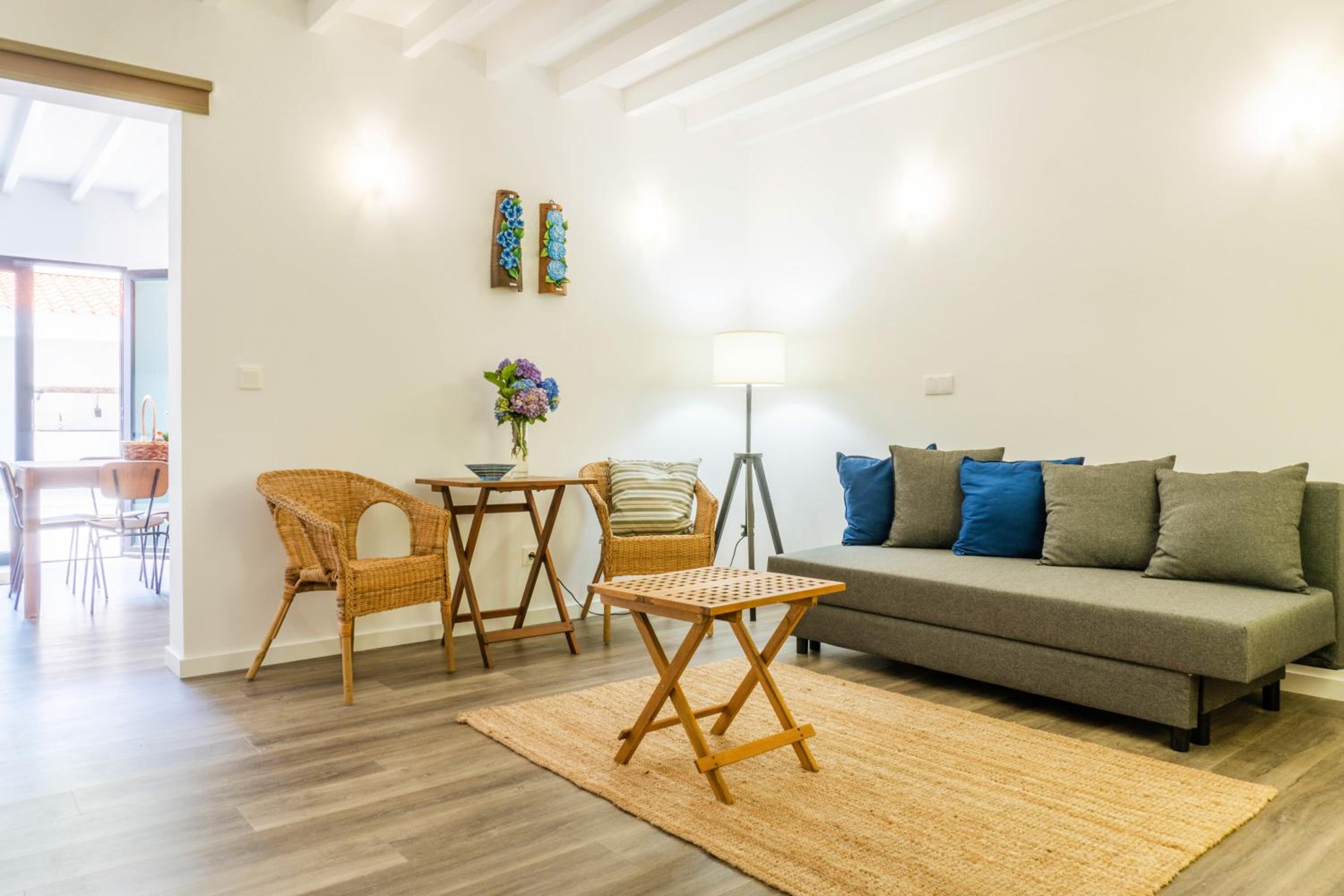 One-Bedroom House photo 1