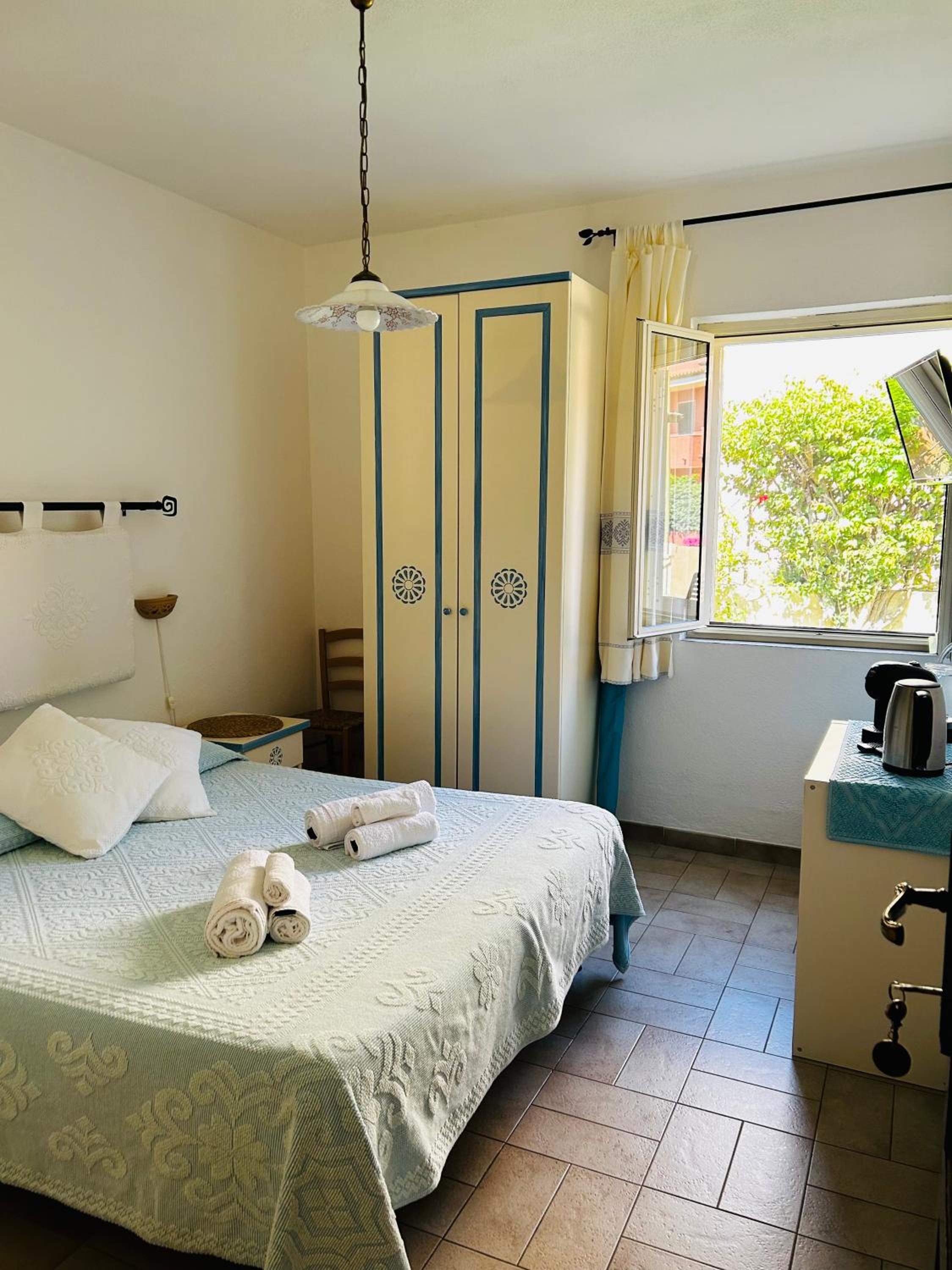 Standard Double Room photo 2