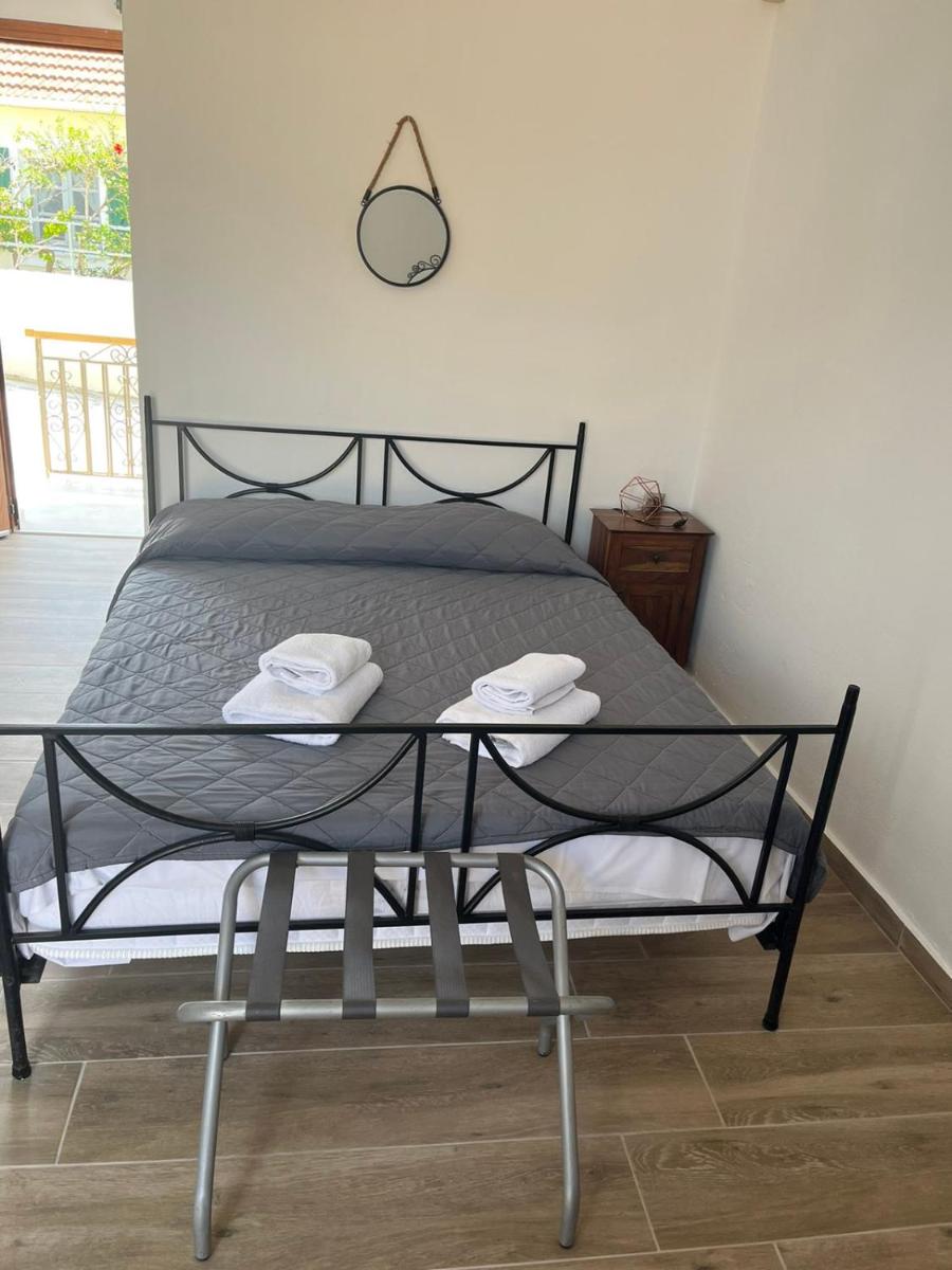 Double Room - Photo 15